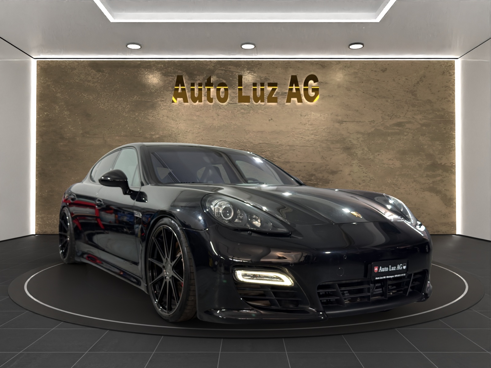 PORSCHE Panamera GTS 4.8 PDK-image-6