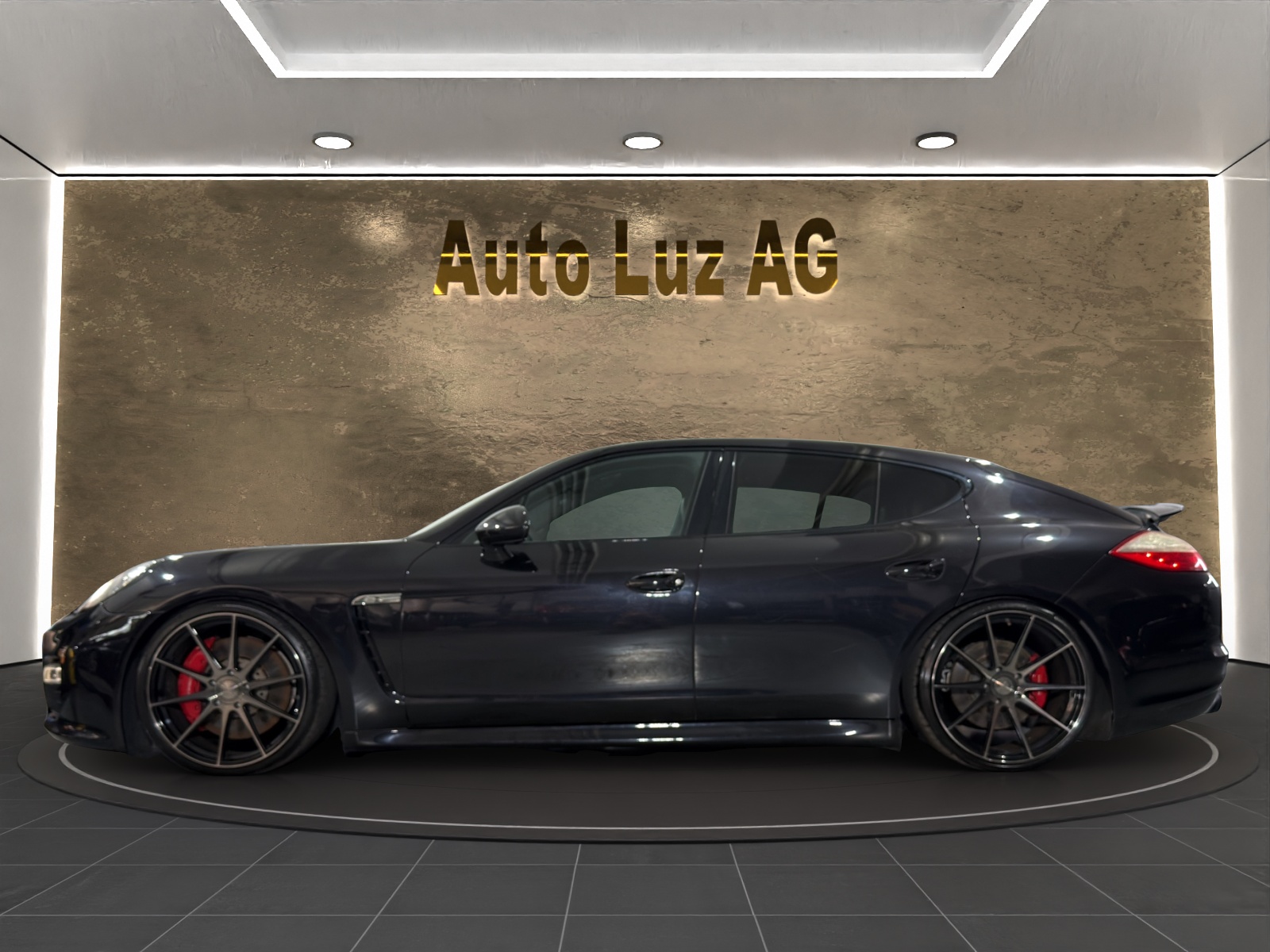 PORSCHE Panamera GTS 4.8 PDK-image-5