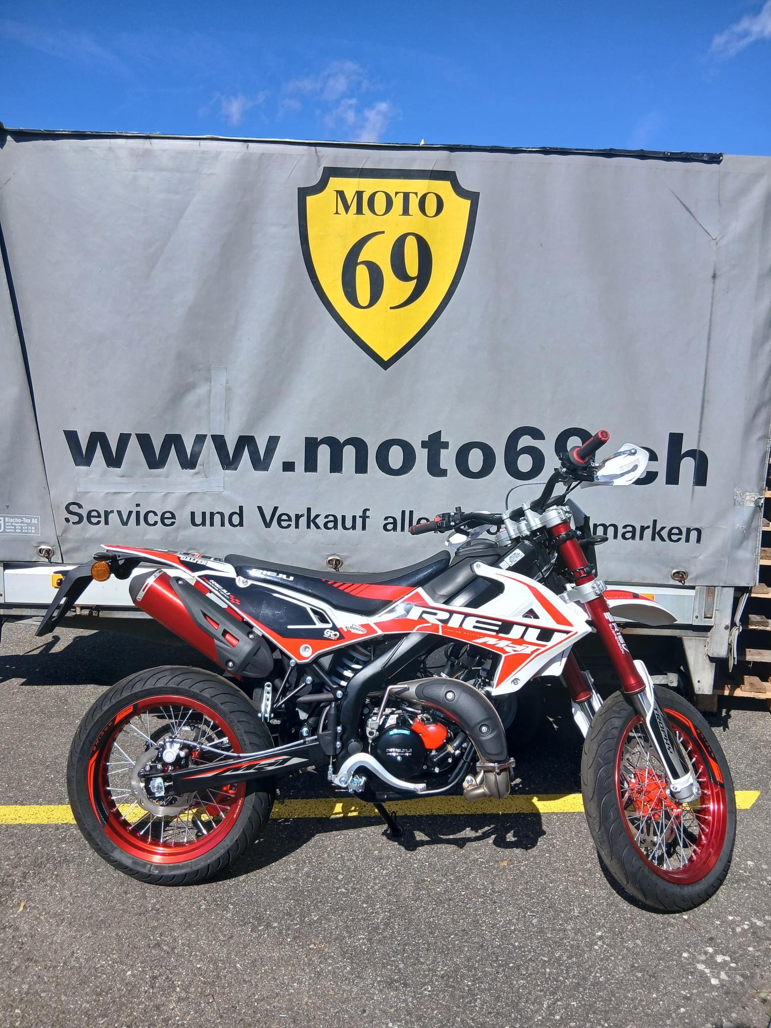 RIEJU MRT 50 SM Pro Trophy-image-3