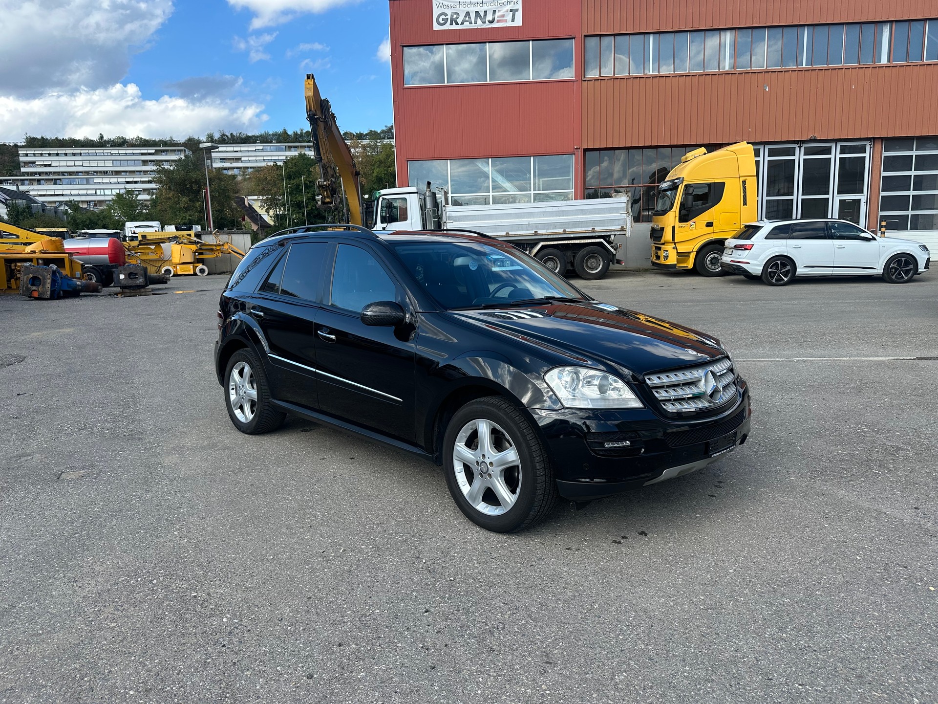 MERCEDES-BENZ ML 320 CDI 4Matic Edition7G-Tronic-image-4