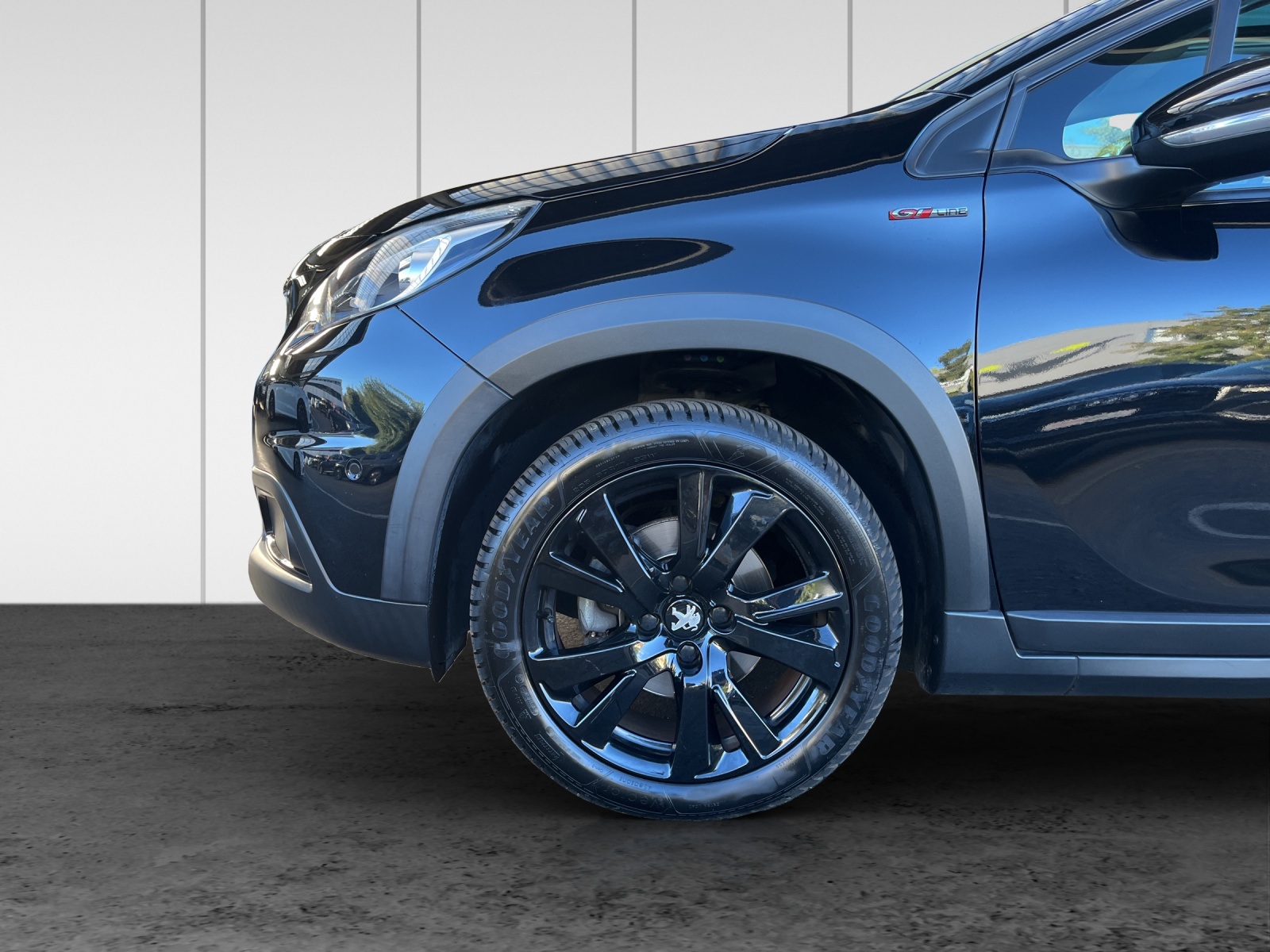 PEUGEOT 2008 1.2 PureTech GT Line EAT6-image-13