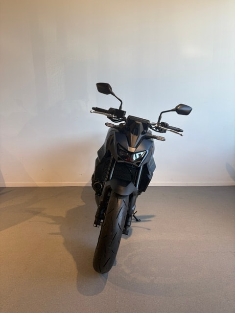 HONDA CB 750 Hornet E-clutch-image-7