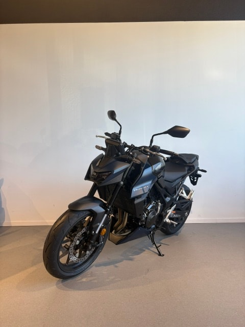 HONDA CB 750 Hornet E-clutch-image-6
