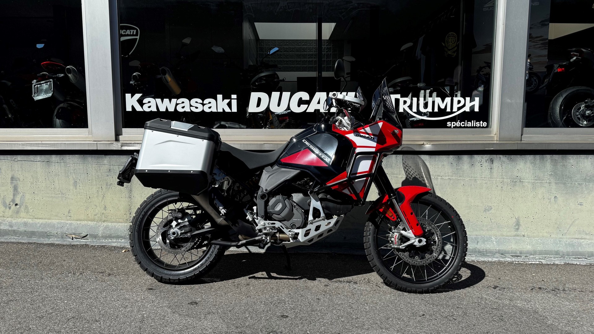 DUCATI Desert X Discovery-image-0