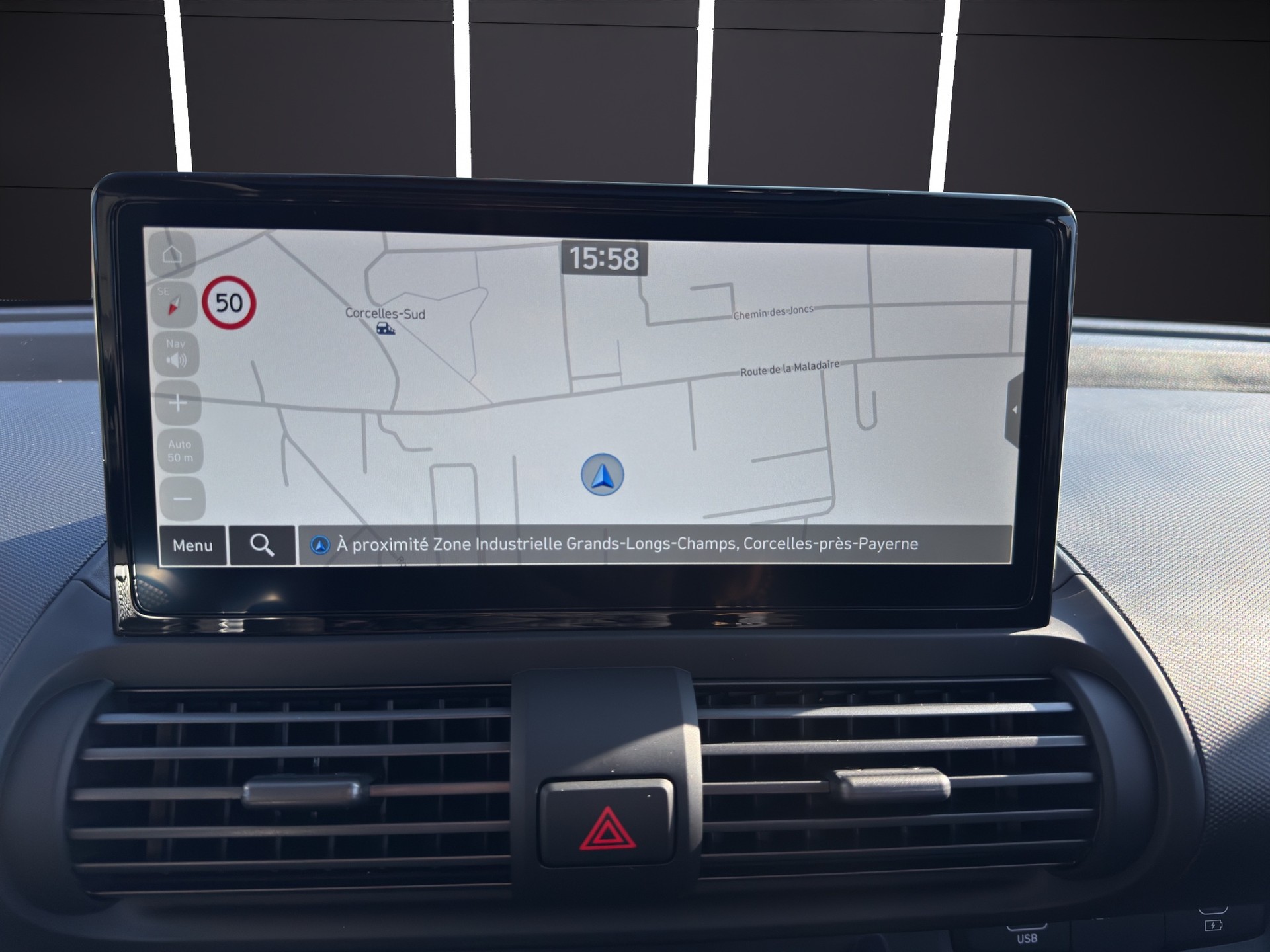 HYUNDAI Inster 49kWh Vertex-image-12