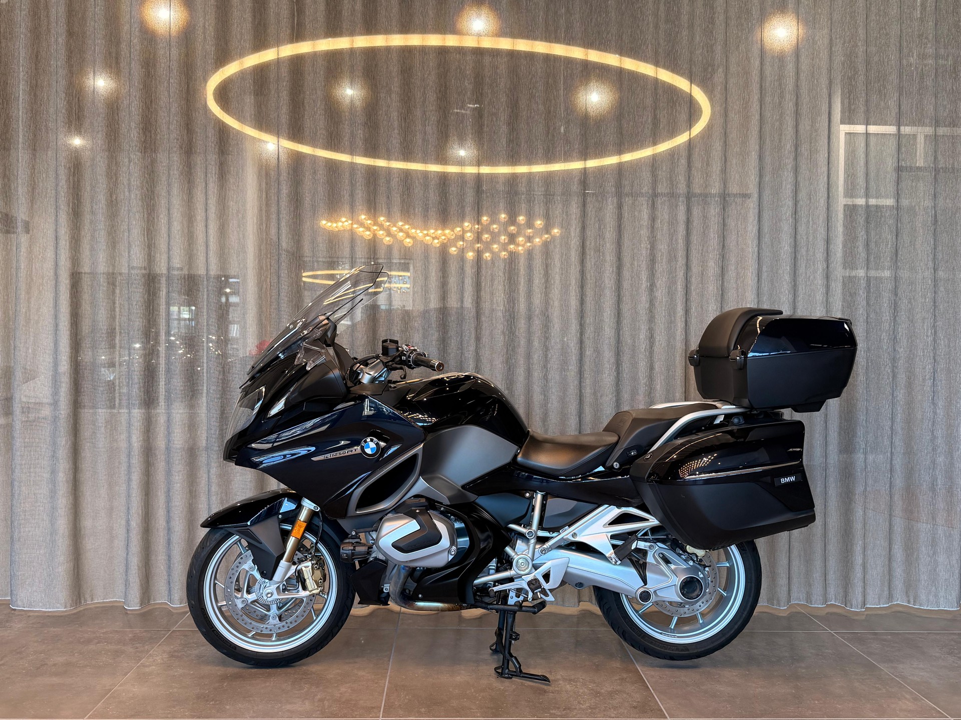 BMW R 1250 RT ABS-showroom-element-2