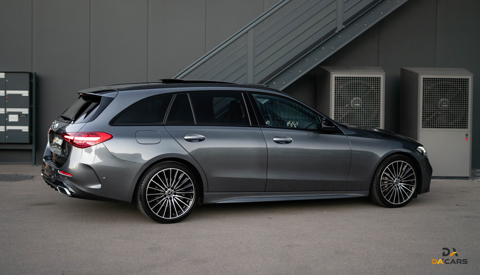 MERCEDES-BENZ C 200 T-Modell AMG Line-showroom-element-3