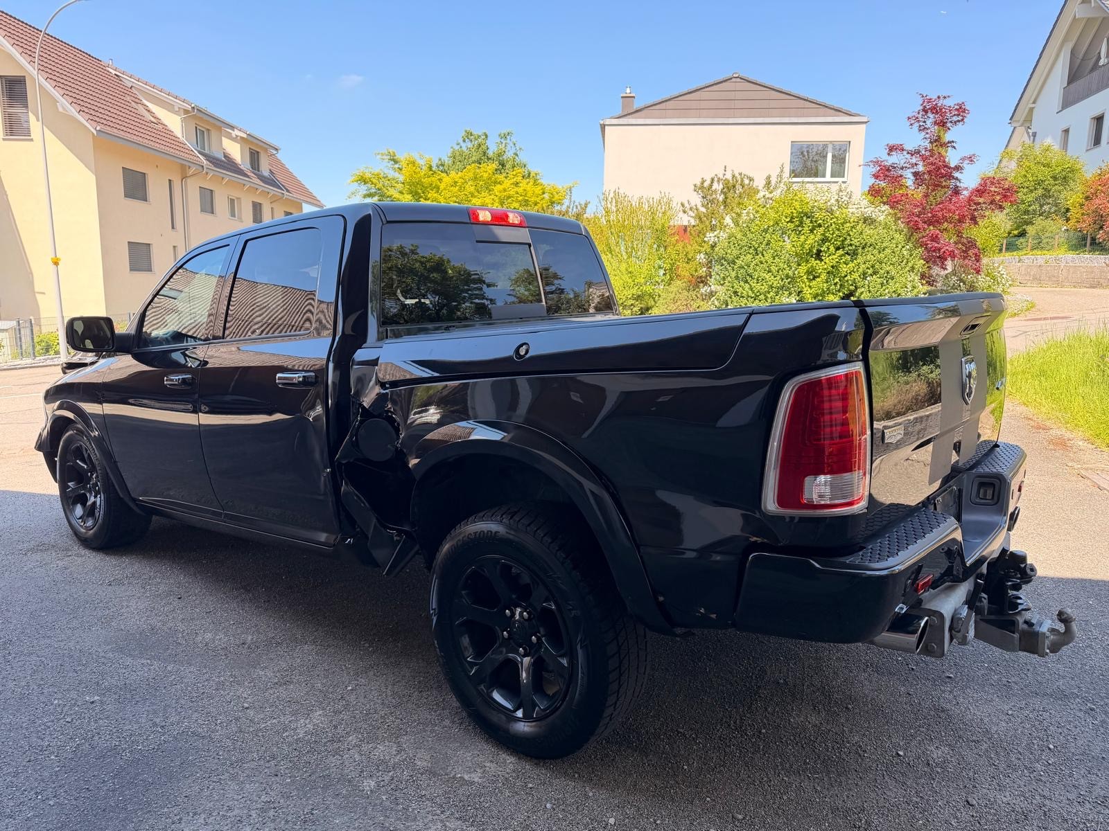 DODGE RAM 1500 5.7 benzin Anhängelast: 6000kg-image-2