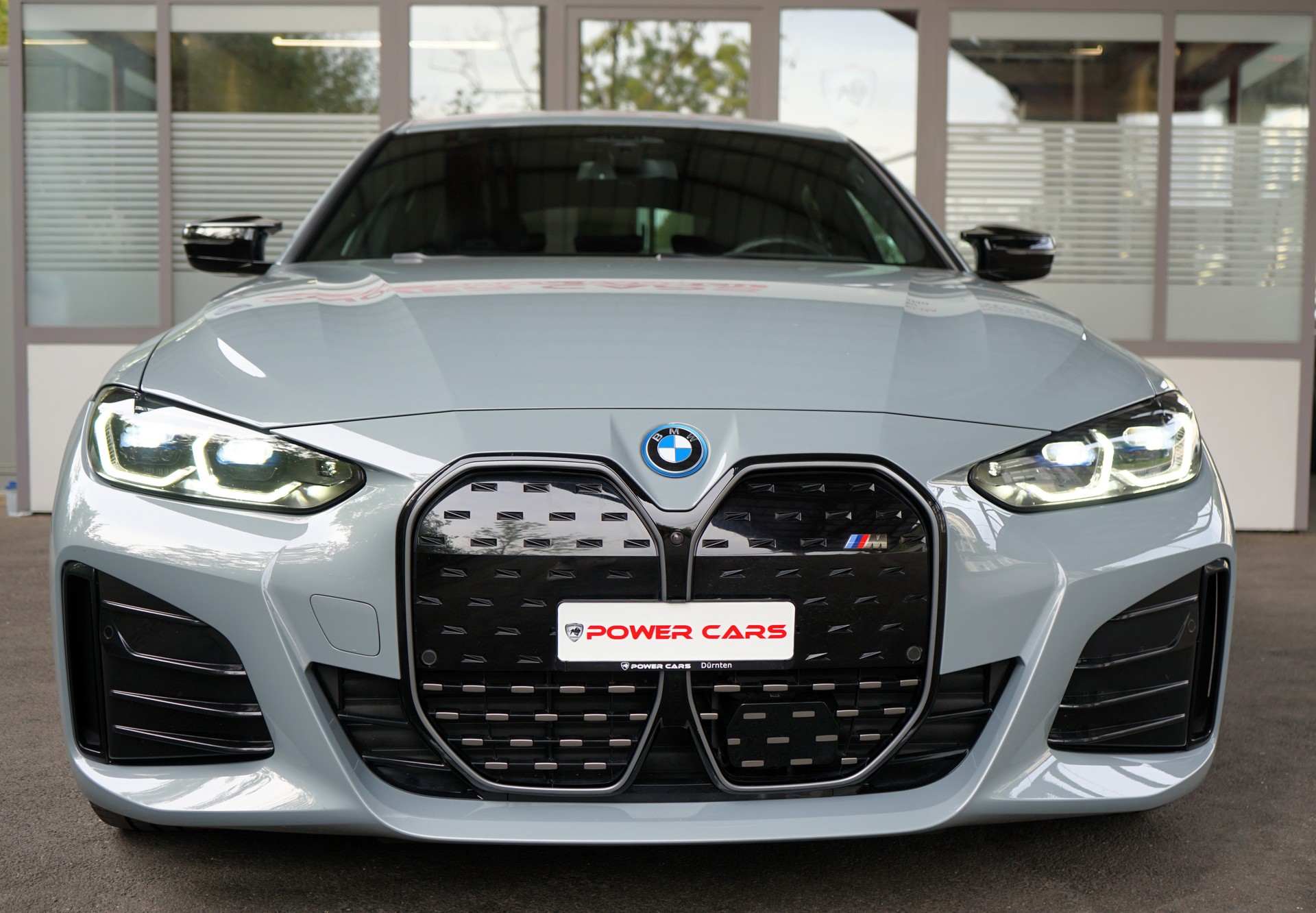 BMW i4 M50-showroom-element-3