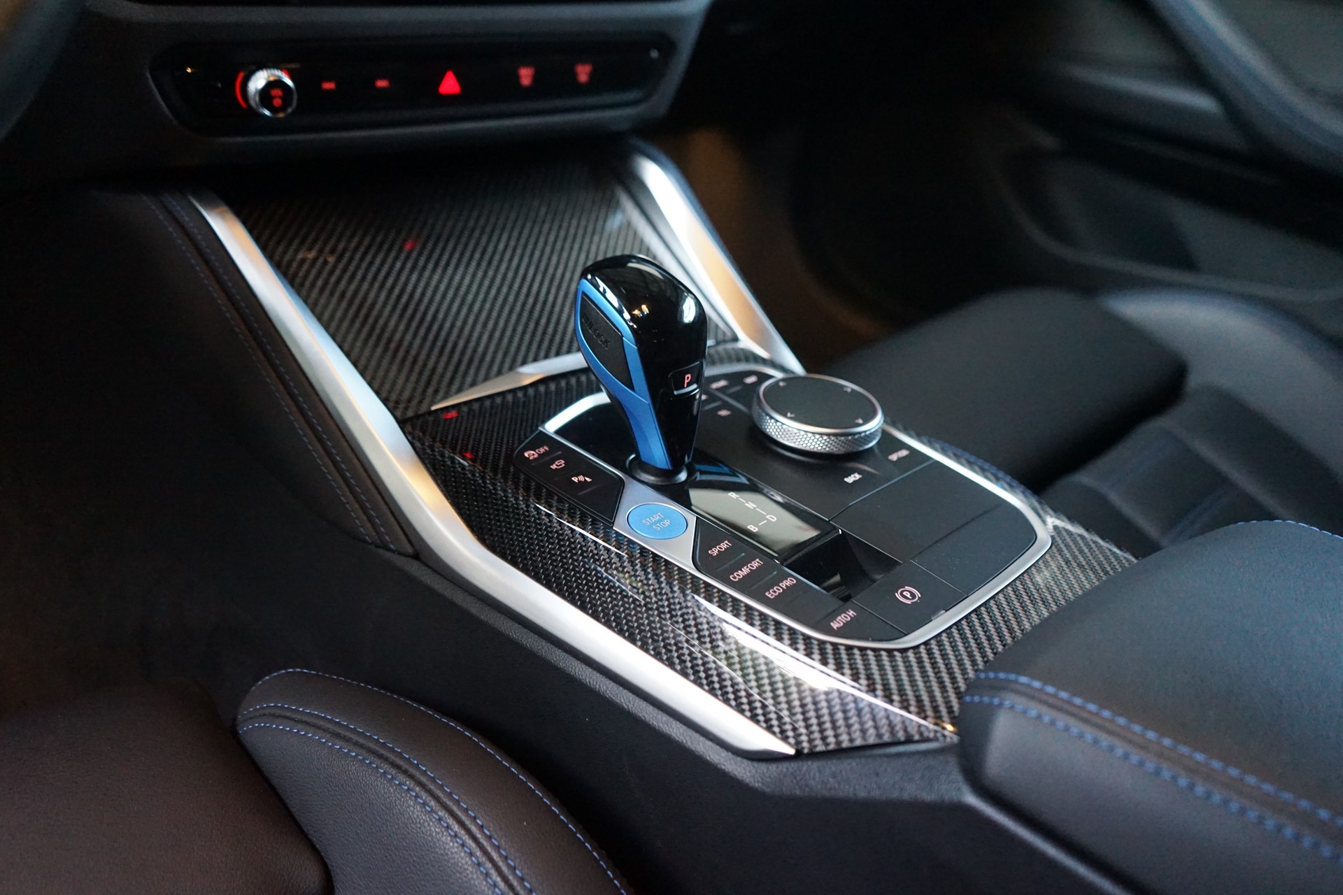 BMW i4 M50-image-12
