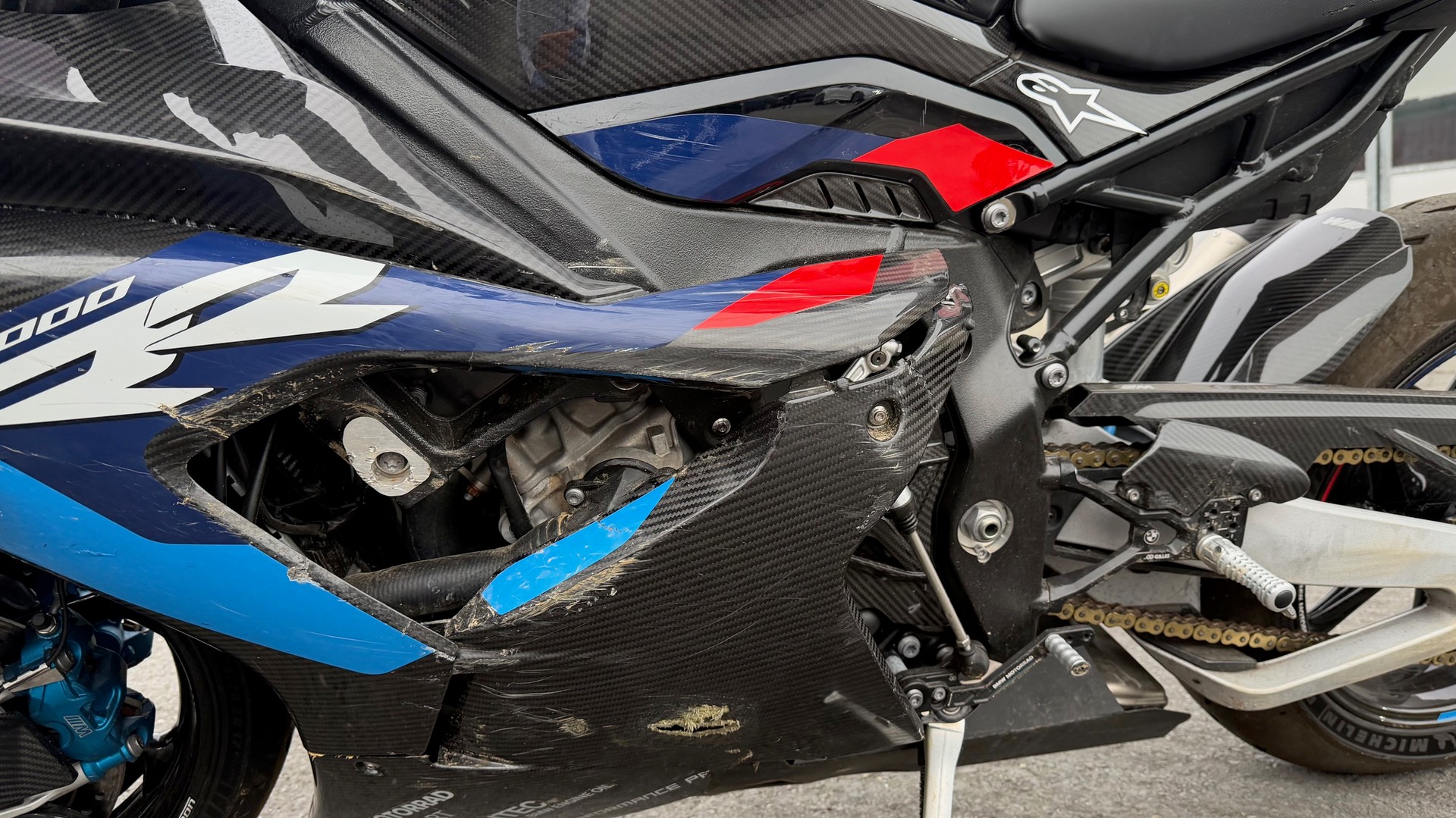 BMW M 1000 RR-image-10