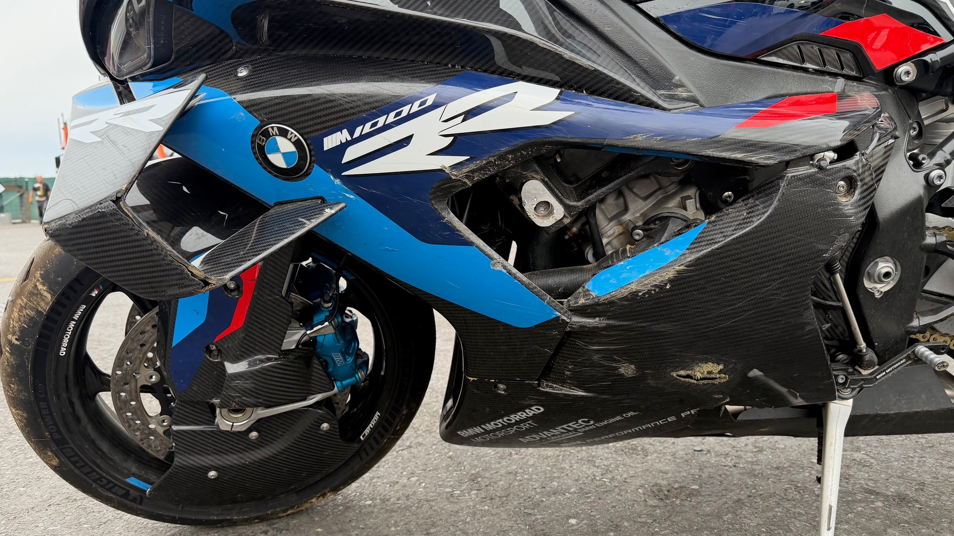 BMW M 1000 RR-image-8