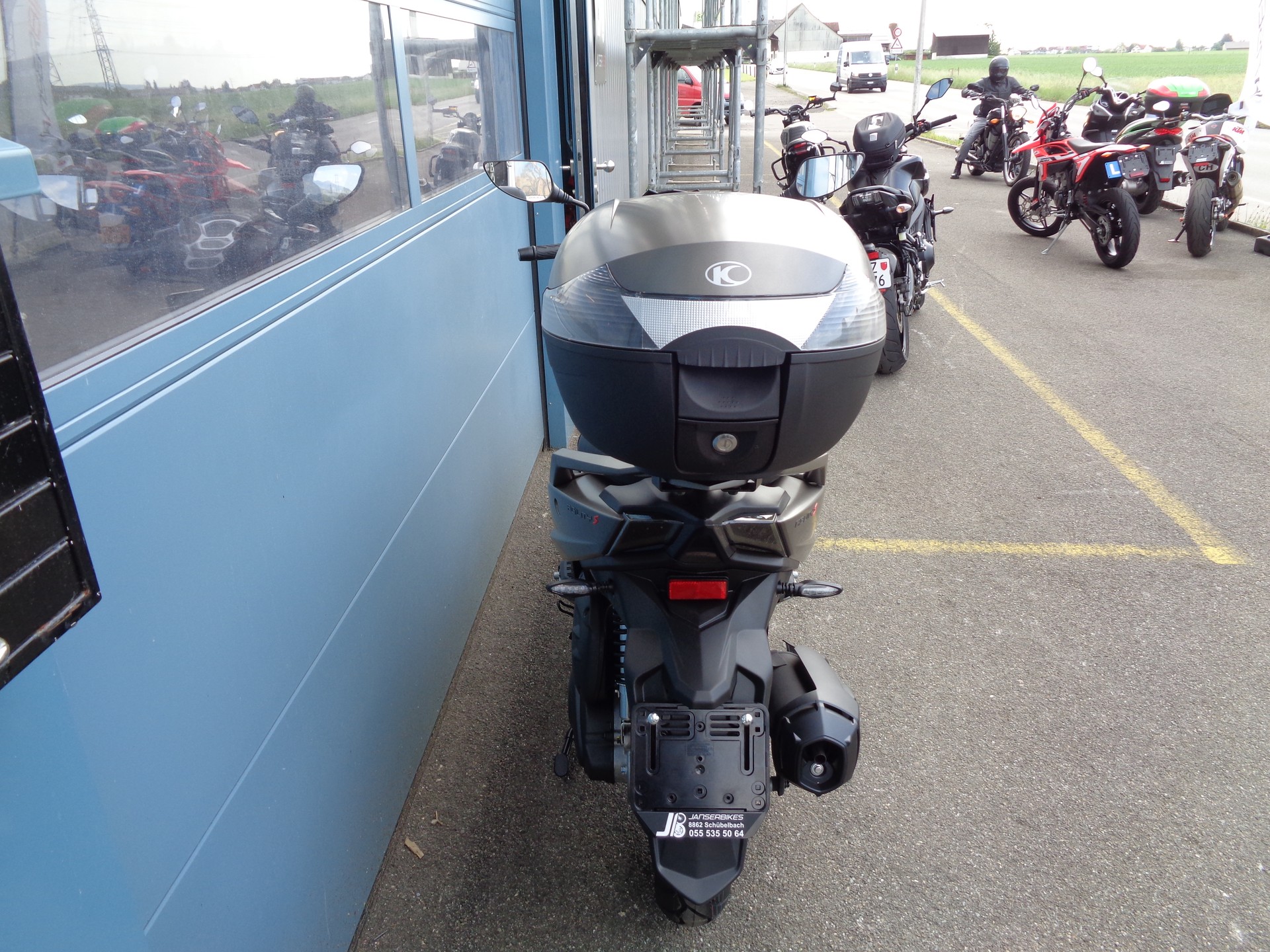 KYMCO Agility S 125i ABS Topcase-image-3