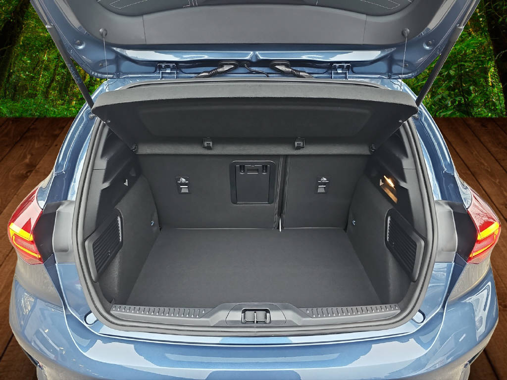 FORD Focus 1.0i EcoB Hybrid 155 ST-Line X-image-4