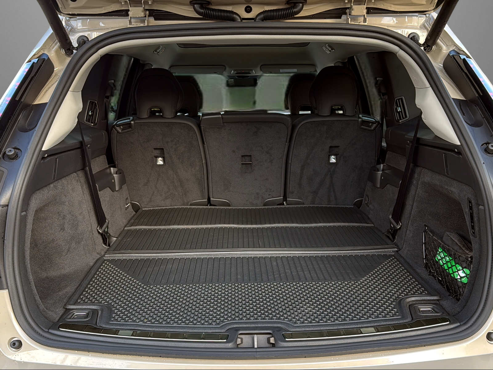 VOLVO EX90 Twin Performance 111 kWh Ultra AWD-image-6
