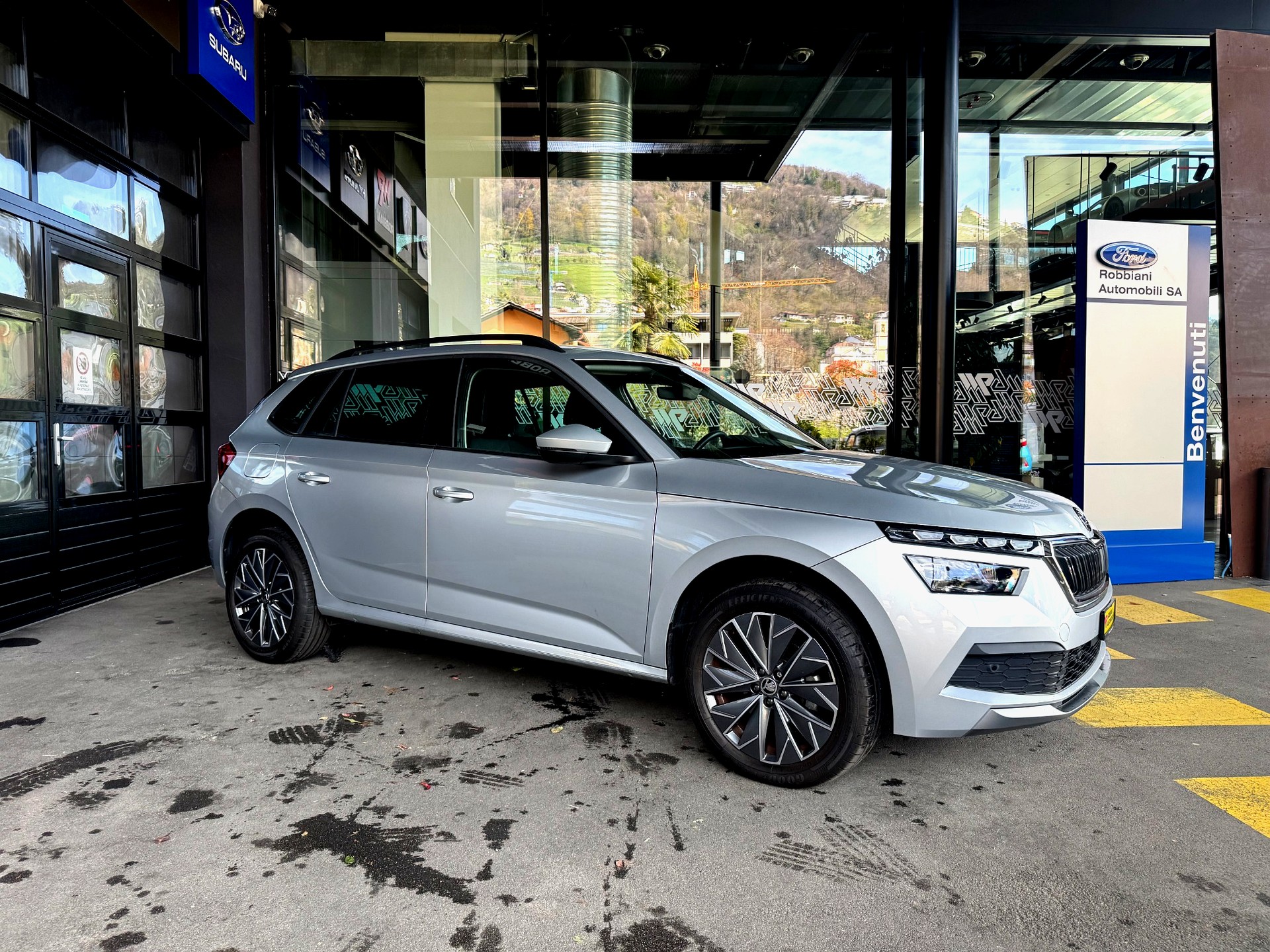 SKODA Kamiq 1.5 TSI Tour DSG-showroom-element-3