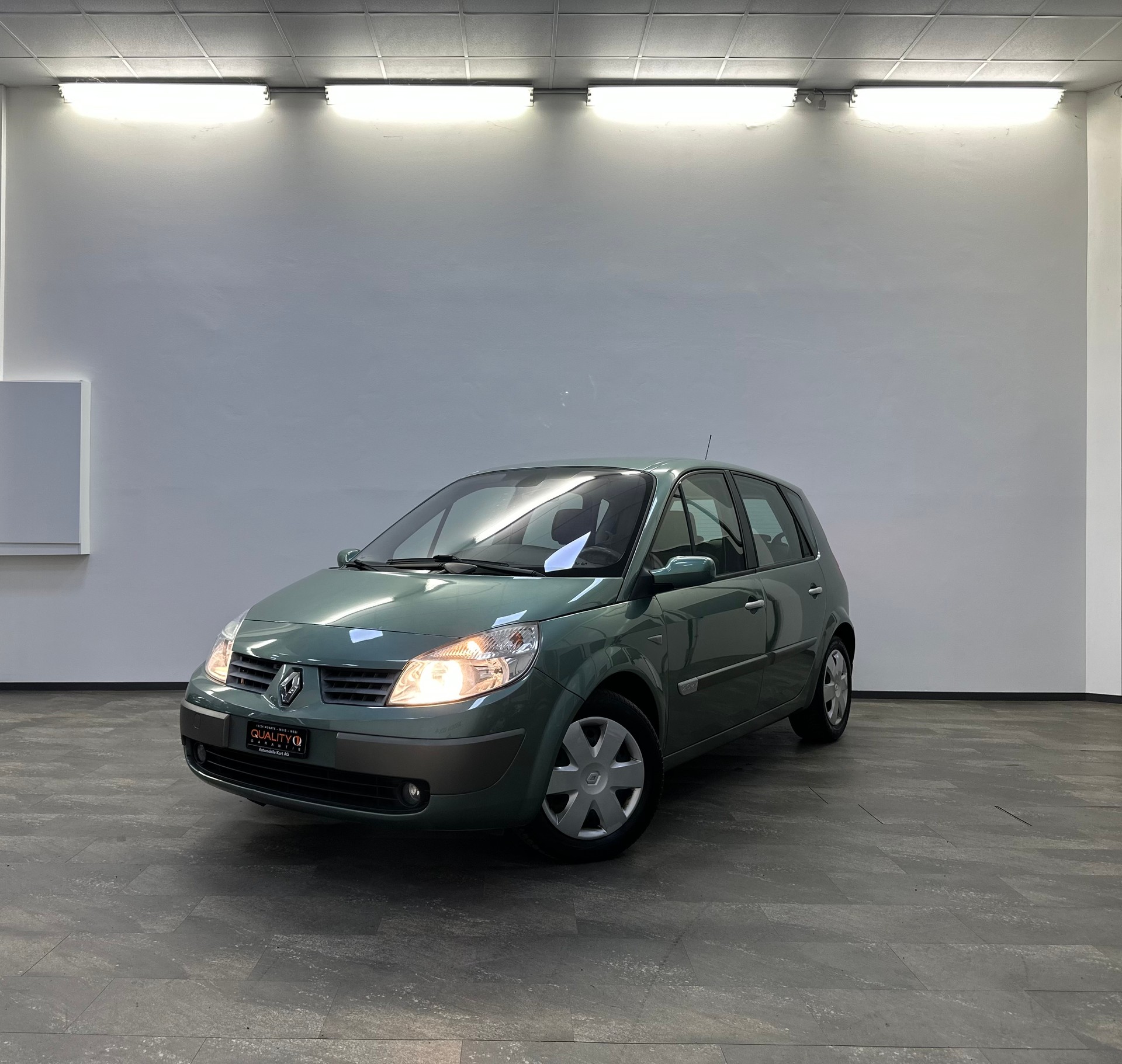 RENAULT Scénic 2.0 16V Dynamique