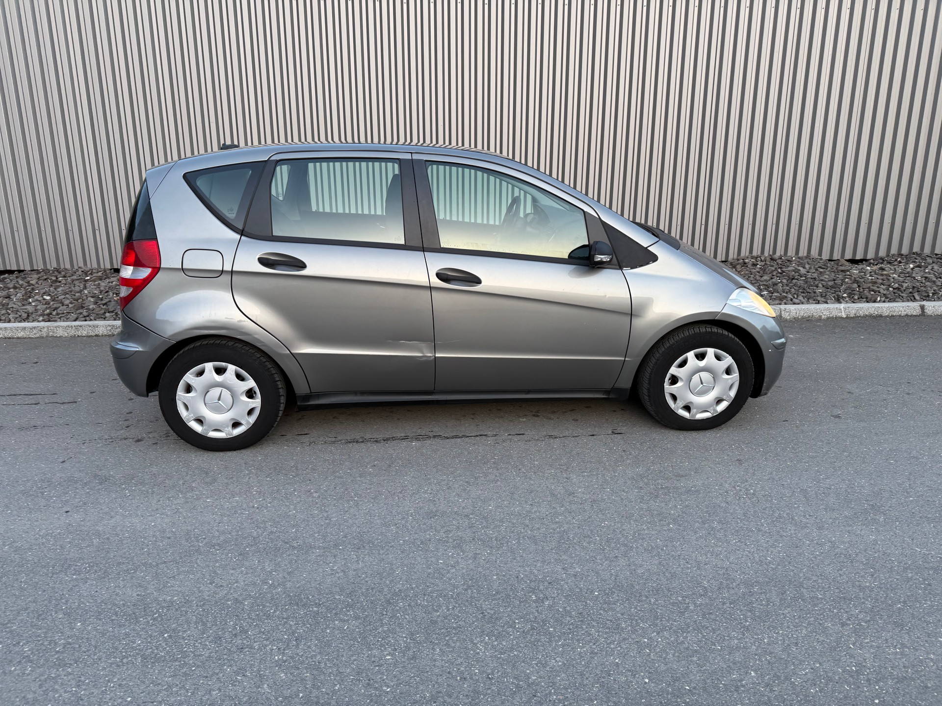 MERCEDES-BENZ A 150 Classic-image-6