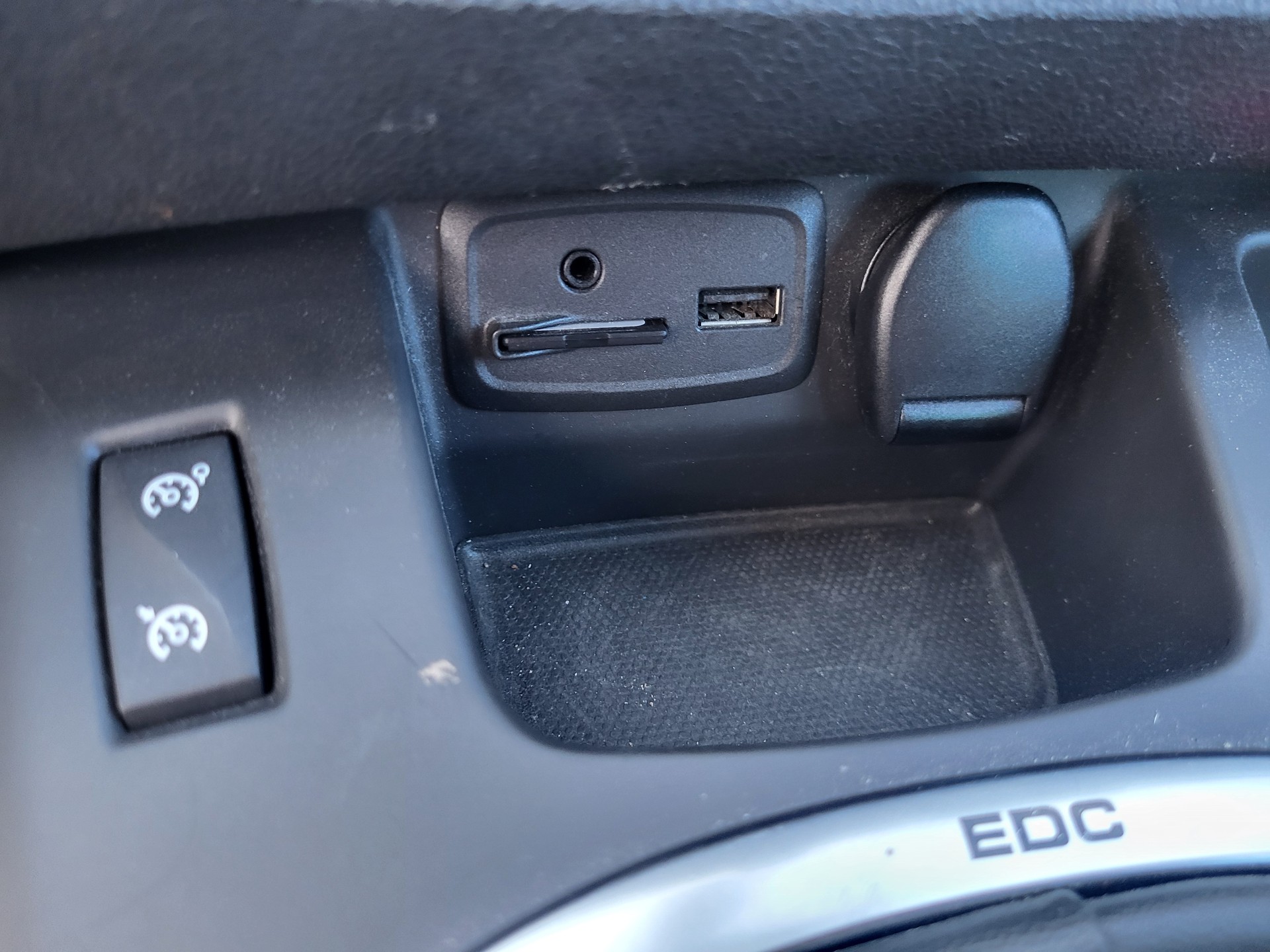 RENAULT Grand Scénic 1.5 dCi Bose EDC-image-15