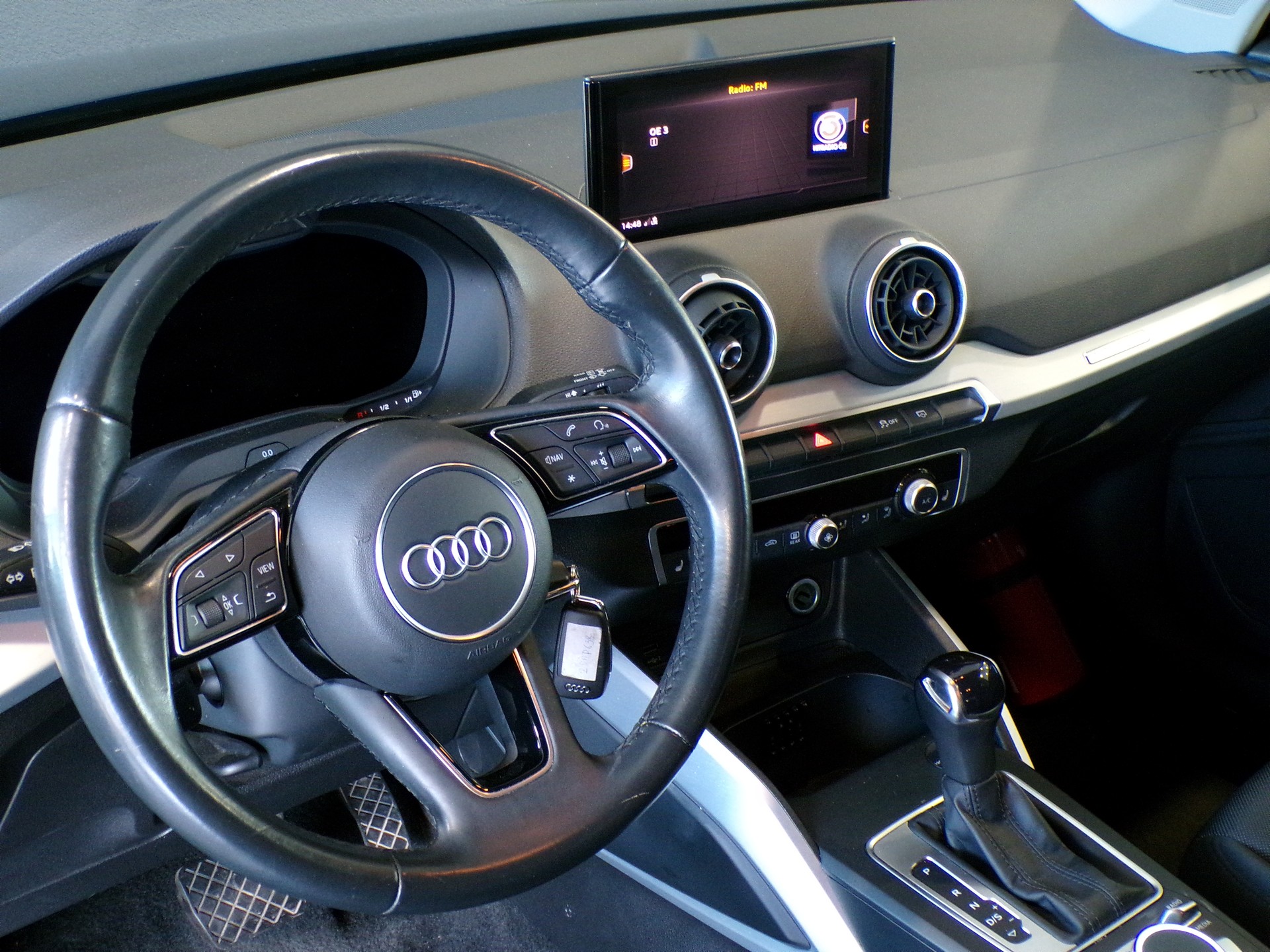 AUDI Q2 35 TFSI S-tronic-image-10