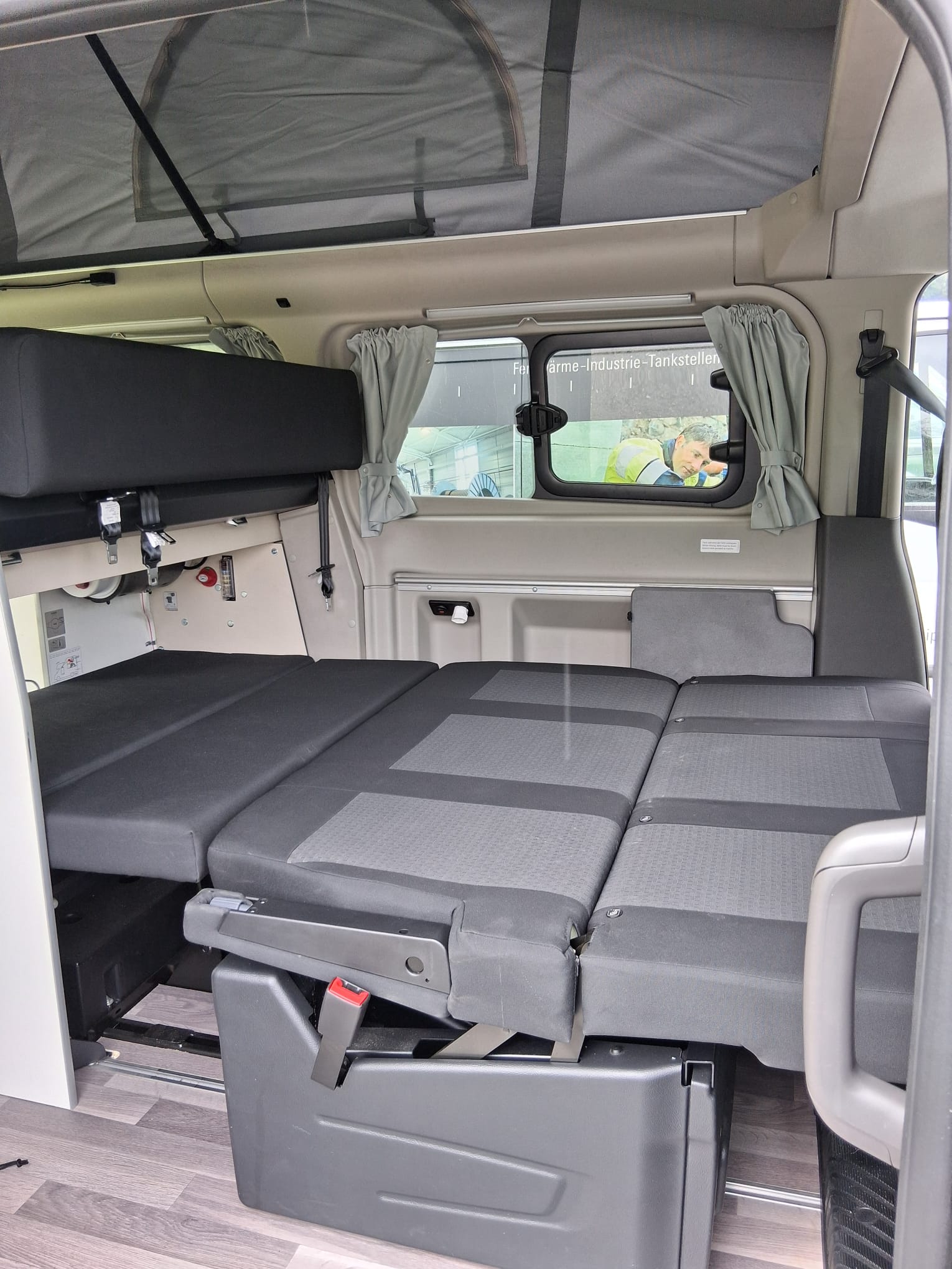 FORD Transit Custom Nugget 320 L1H1 Trend A-image-12