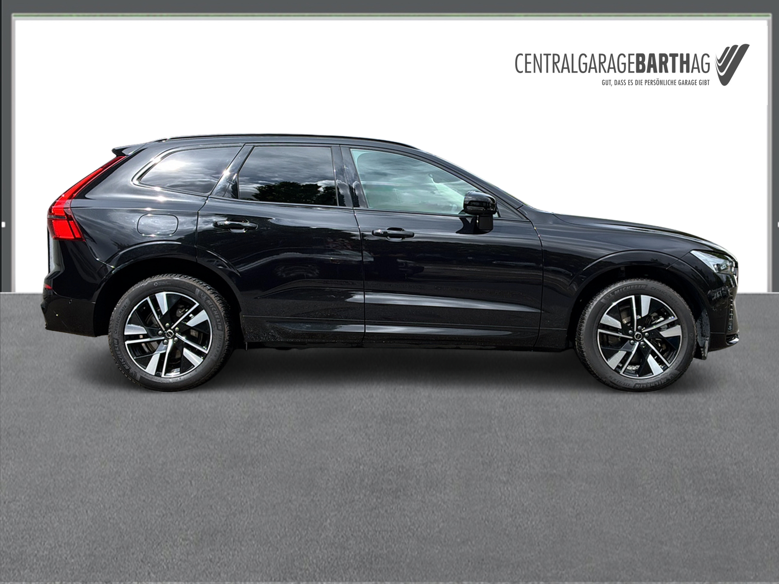 VOLVO XC60 2.0 T8 TE Plus Dark eAWD-image-4