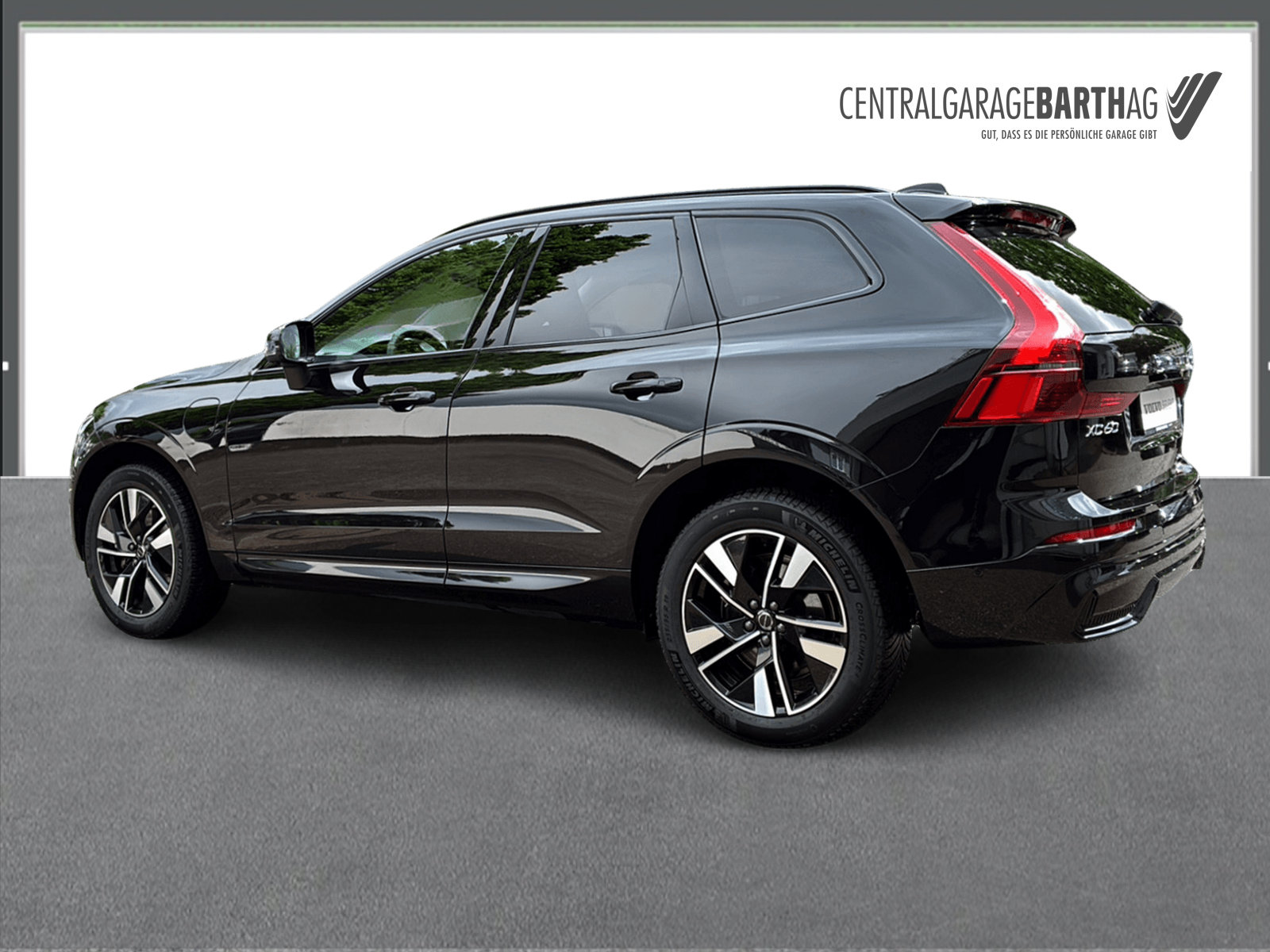 VOLVO XC60 2.0 T8 TE Plus Dark eAWD-image-5