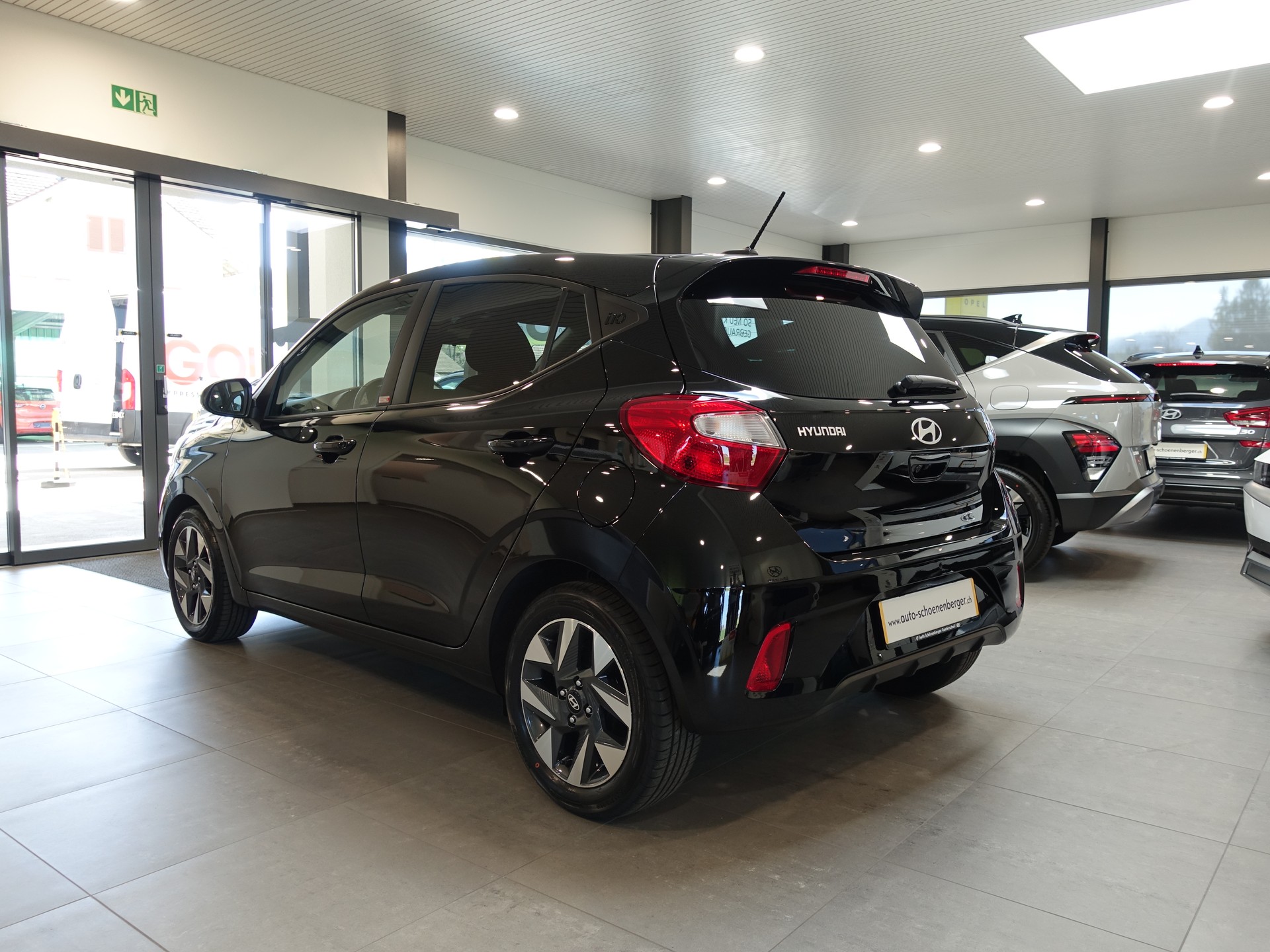HYUNDAI i10 1.2 Amplia Aut.-showroom-element-2
