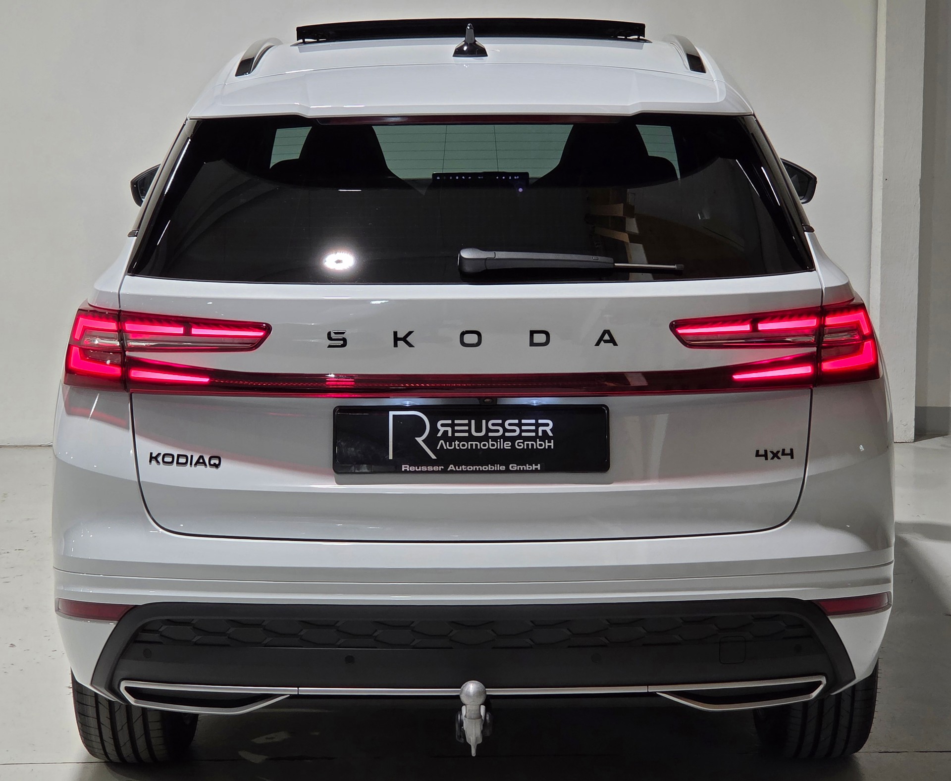 SKODA 2.0TDI Sportline 7-Plätzer 4x4 DSG-showroom-element-3