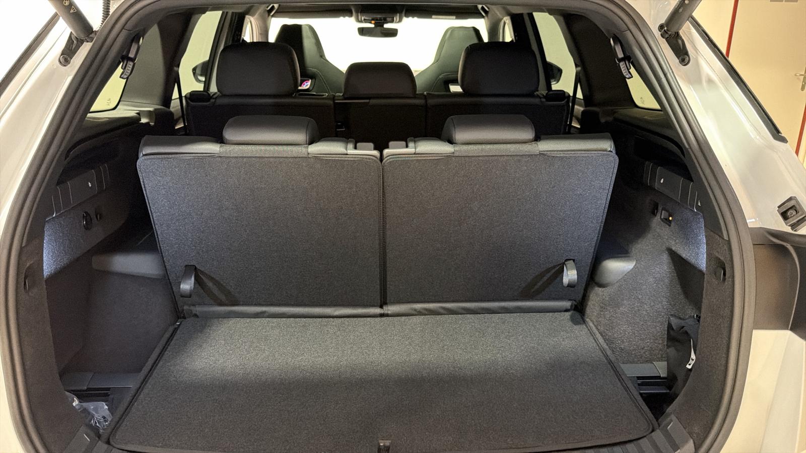 SKODA 2.0TDI Sportline 7-Plätzer 4x4 DSG-image-18