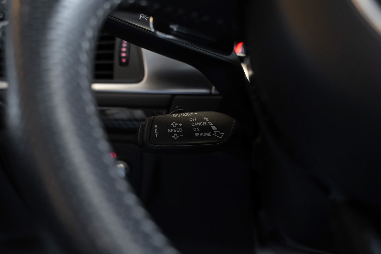 AUDI RS7 Sportback 4.0 TFSI V8 quattro S-tronic-image-38