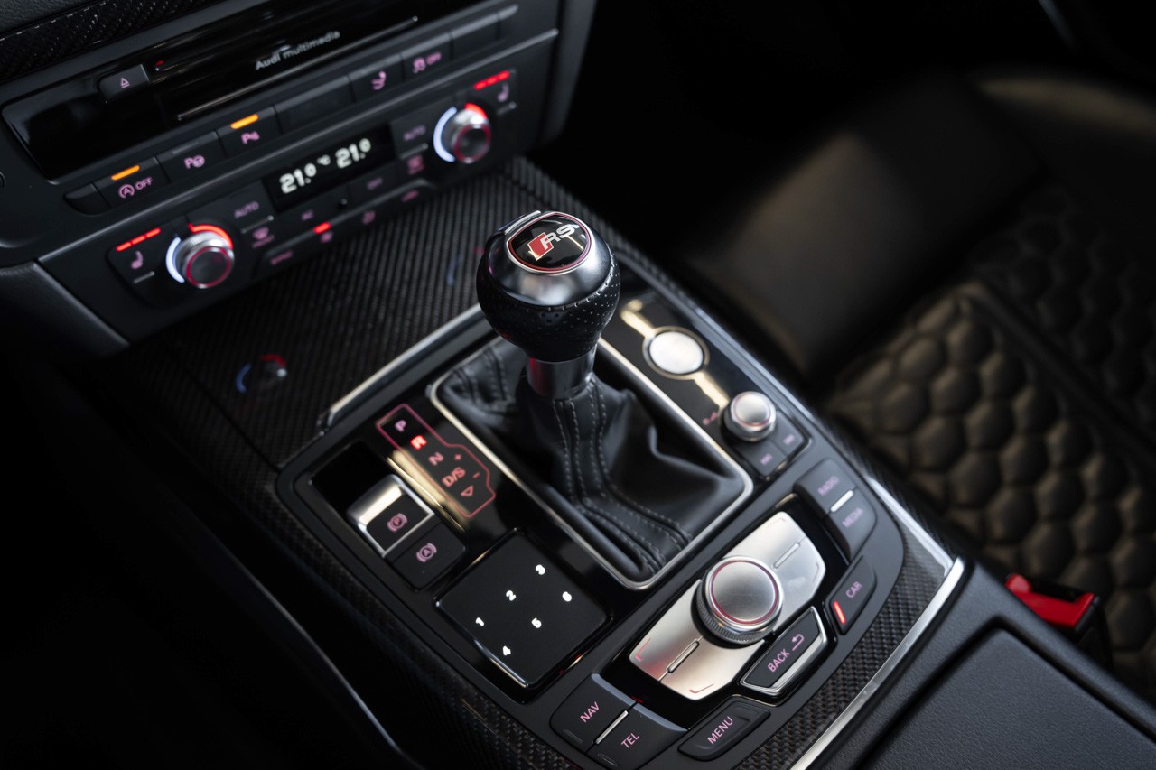 AUDI RS7 Sportback 4.0 TFSI V8 quattro S-tronic-image-40