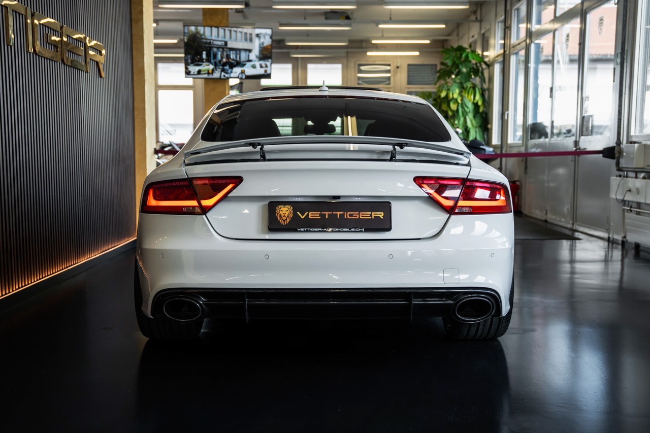AUDI RS7 Sportback 4.0 TFSI V8 quattro S-tronic-image-5