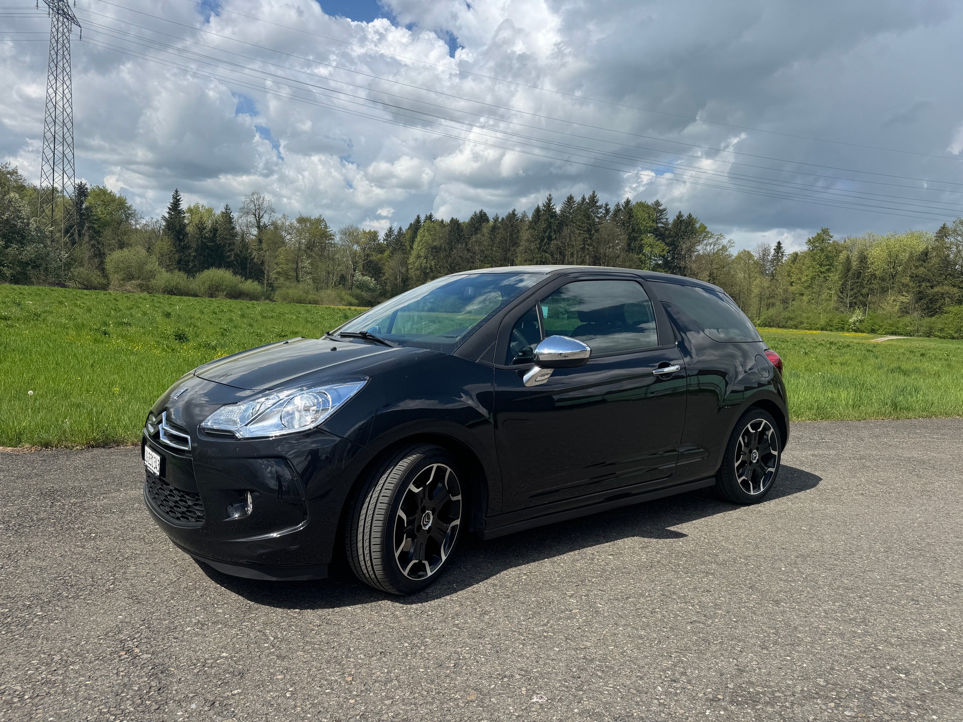 DS AUTOMOBILES DS3 1.6 VTi SO Chic-image-1