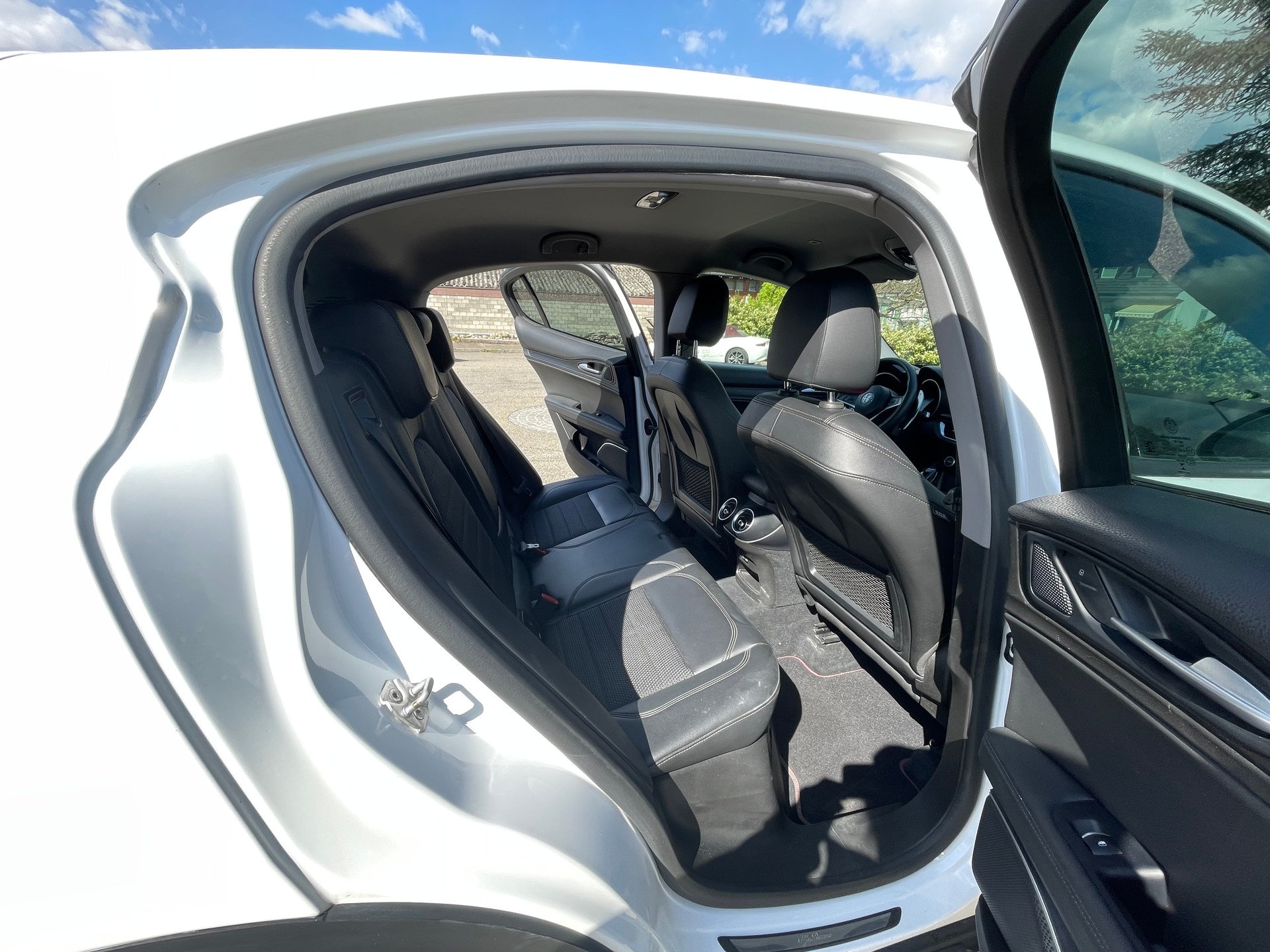 ALFA ROMEO Stelvio 2.0 Super Q4 Automatic, Frisch ab MFK 05.2026-image-13