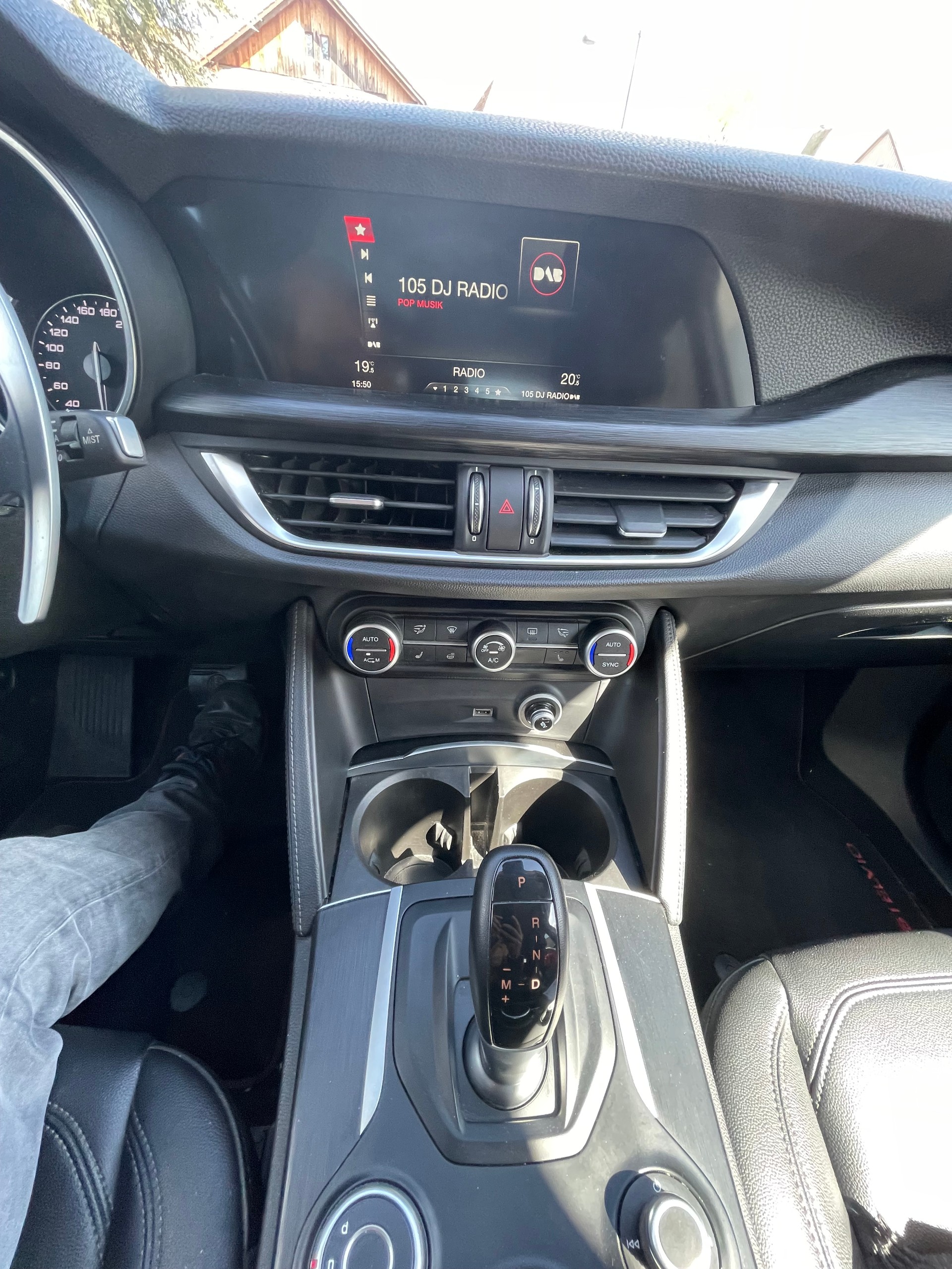 ALFA ROMEO Stelvio 2.0 Super Q4 Automatic, Frisch ab MFK 05.2026-image-10