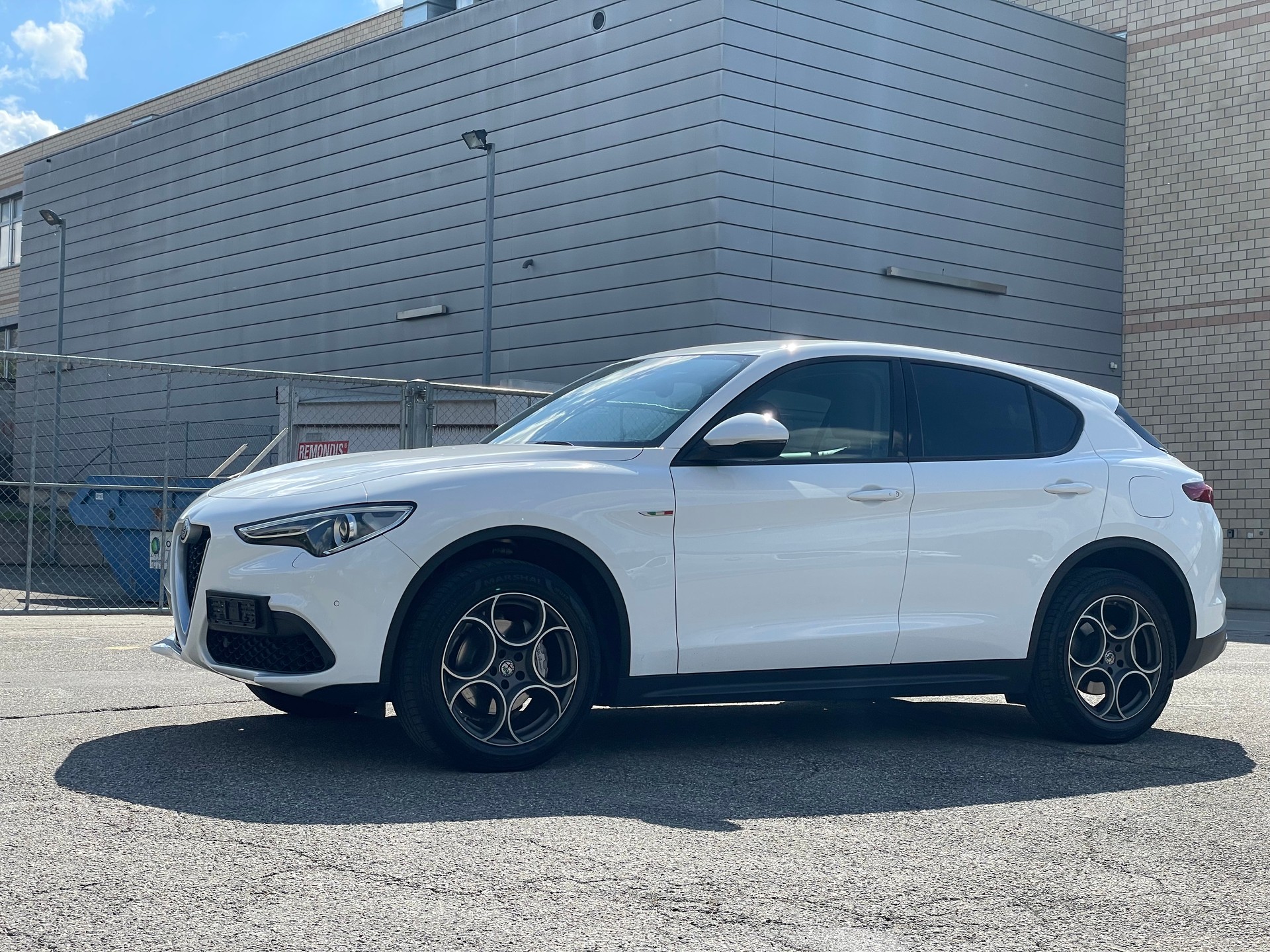 ALFA ROMEO Stelvio 2.0 Super Q4 Automatic, Frisch ab MFK 05.2026-showroom-element-1