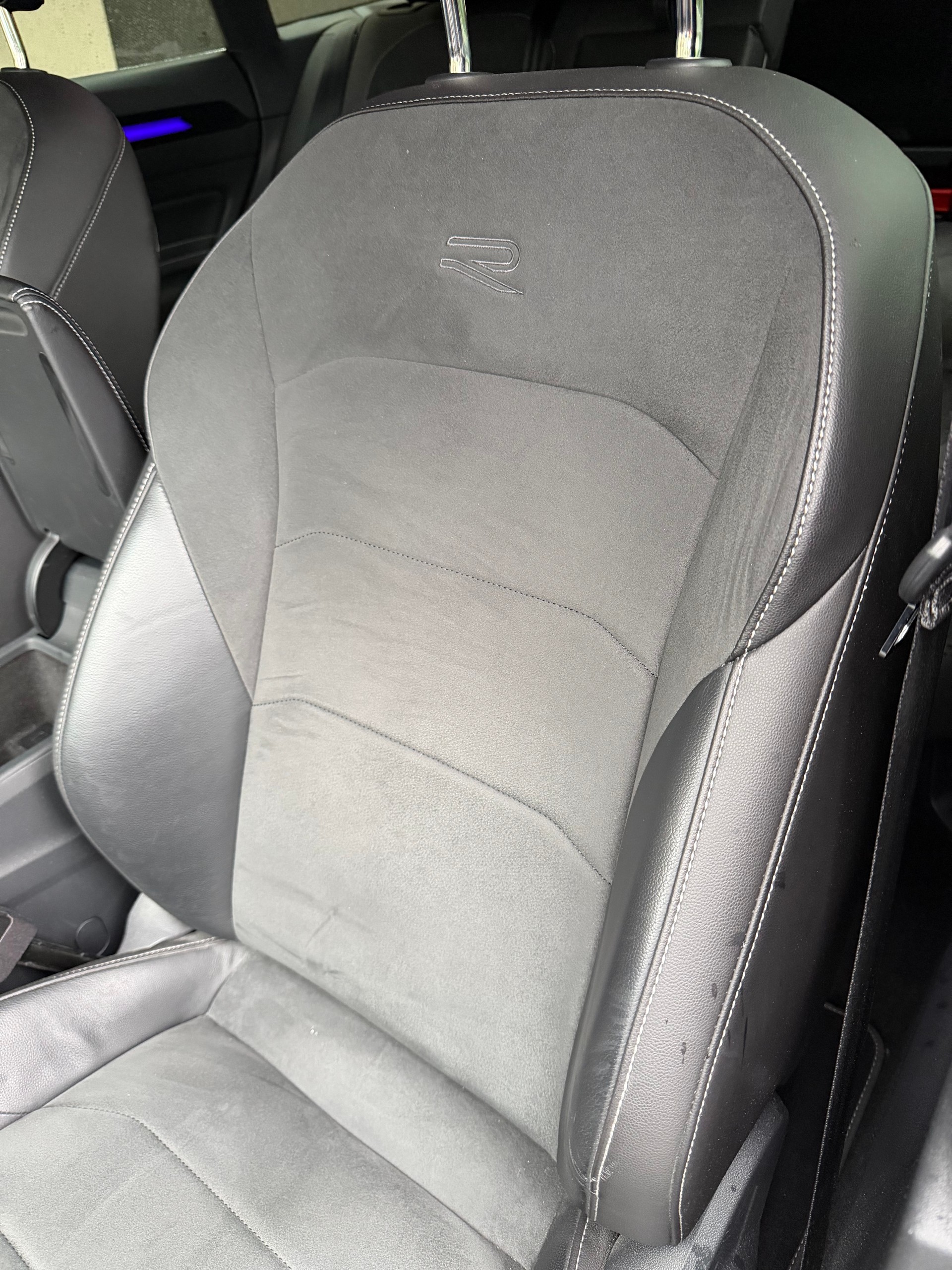 VW SB 2.0 TSI R-Line DSG-image-4