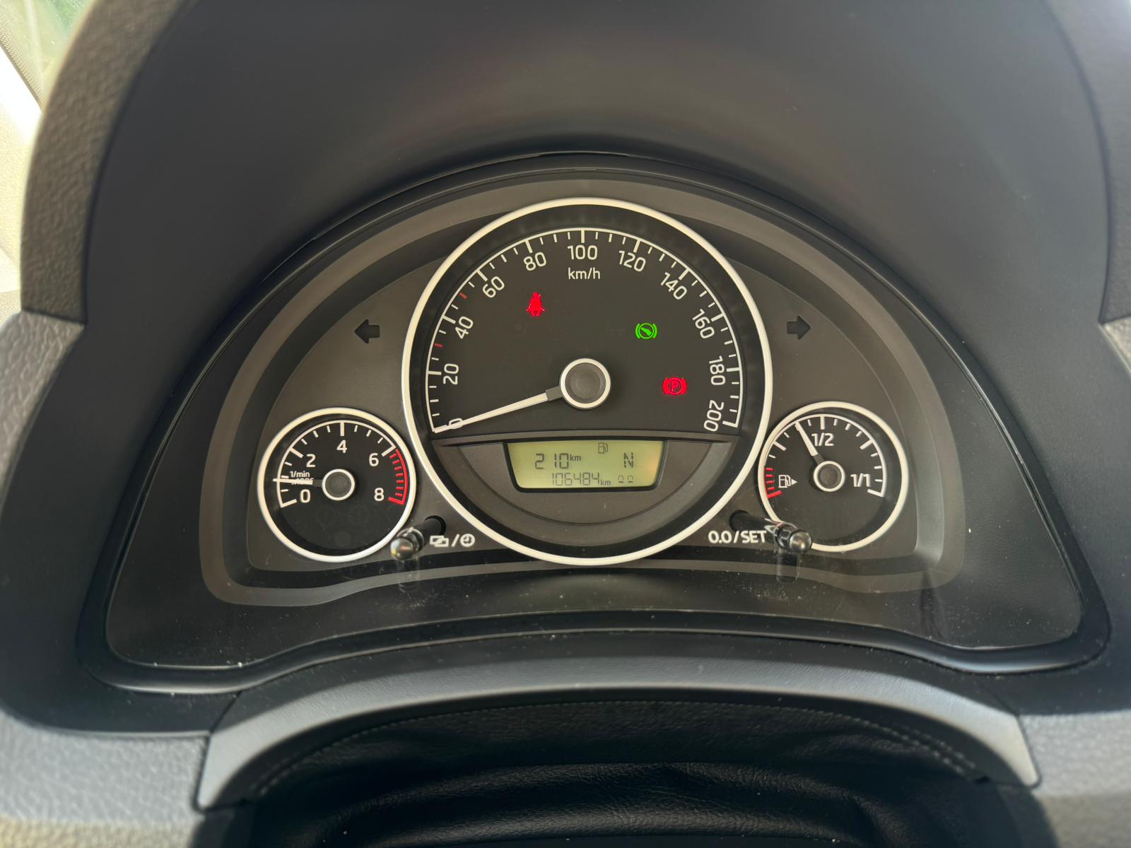 SKODA Citigo 1.0 Elegance ASG-image-19