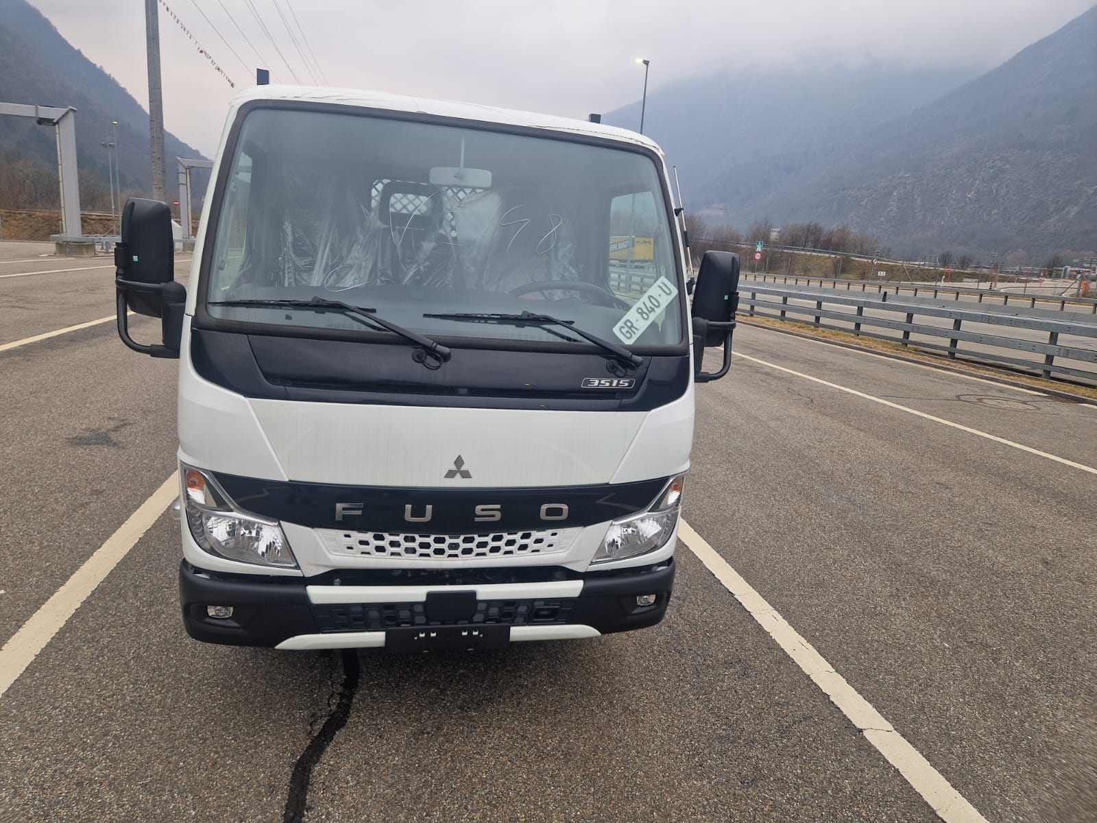 MITSUBISHI FUSO CANTER 3 S15 - Ponte Ribaltabile 3 Lati "NUOVO" - Gancio di Traino KG. 3500-image-4