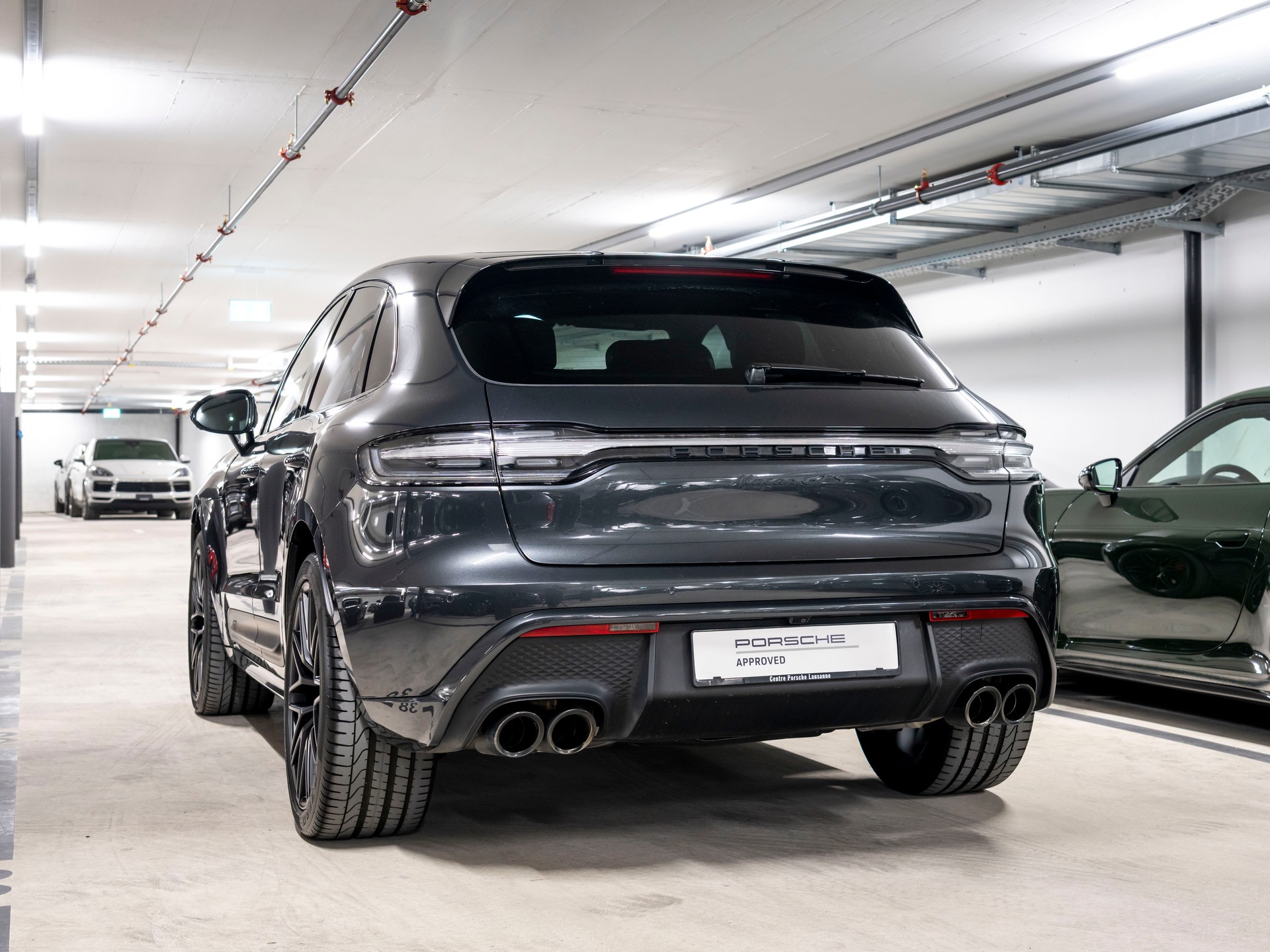 PORSCHE Macan GTS PDK-showroom-element-2