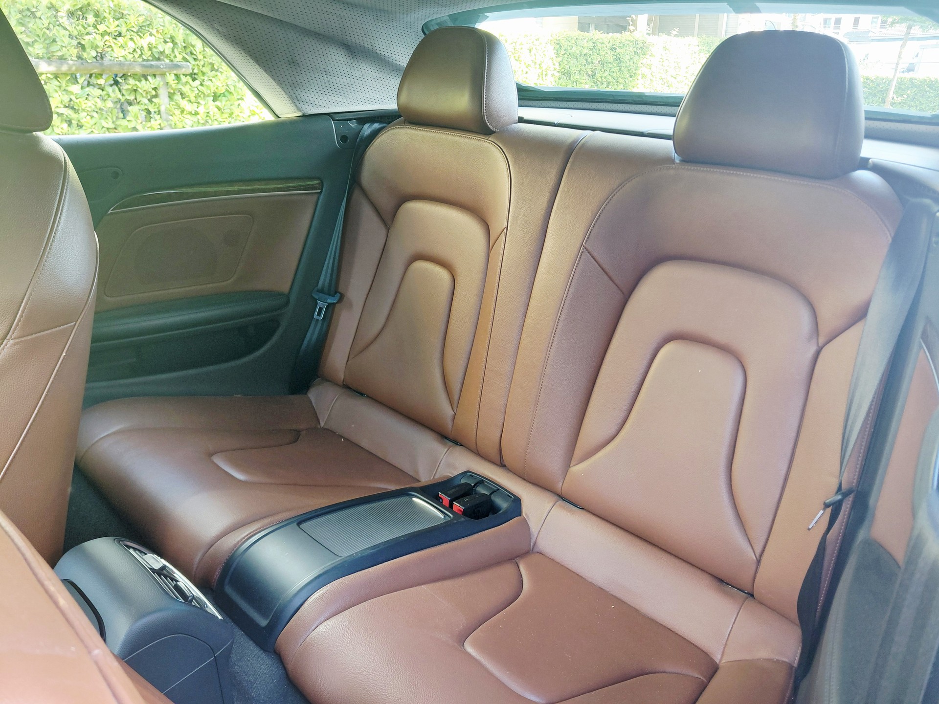 AUDI A5 Cabriolet 3.0 TDI quattro S-tronic-image-7