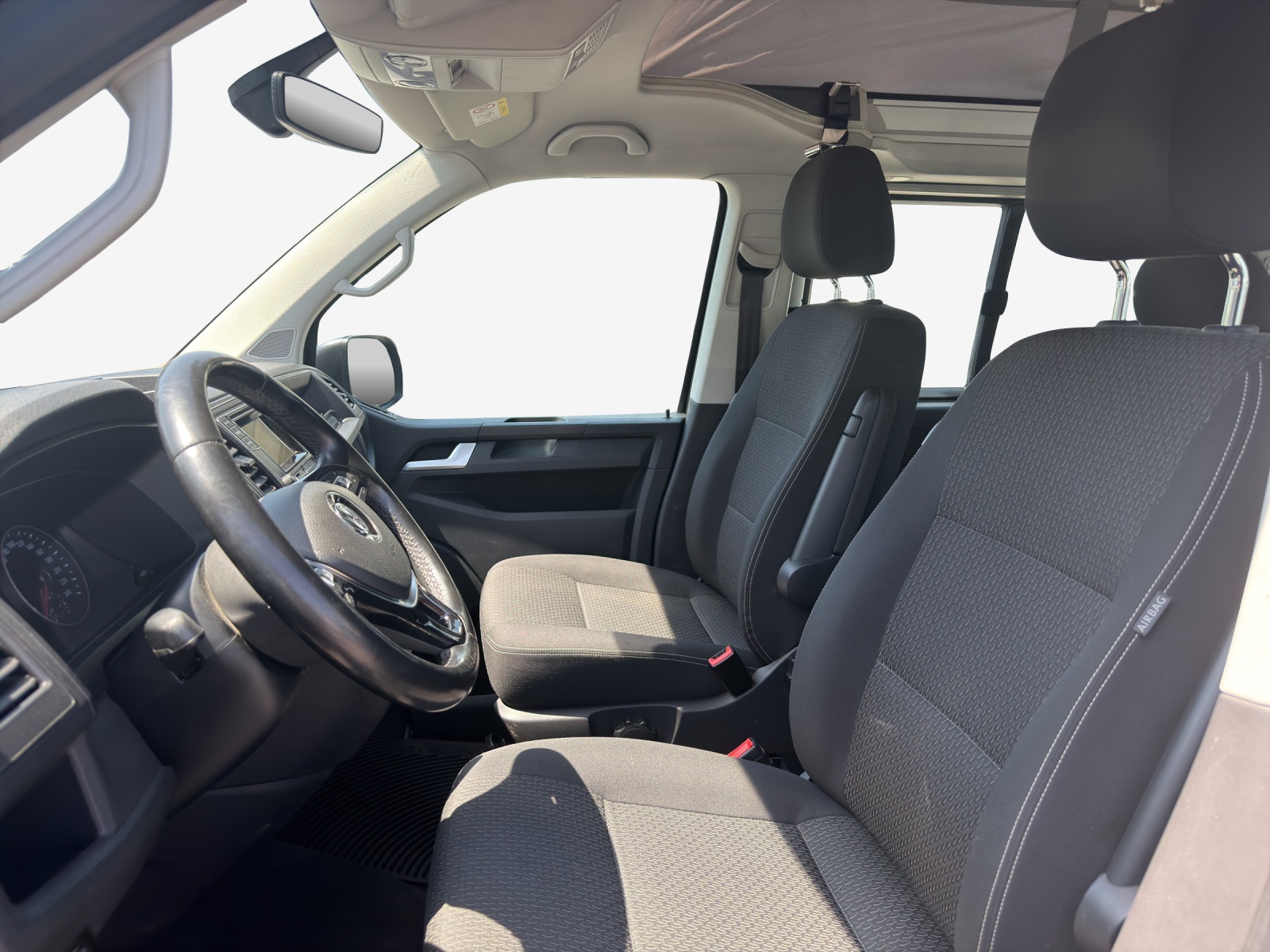 VW T6 California 2.0 TDI Beach Liberty 4Motion-image-7