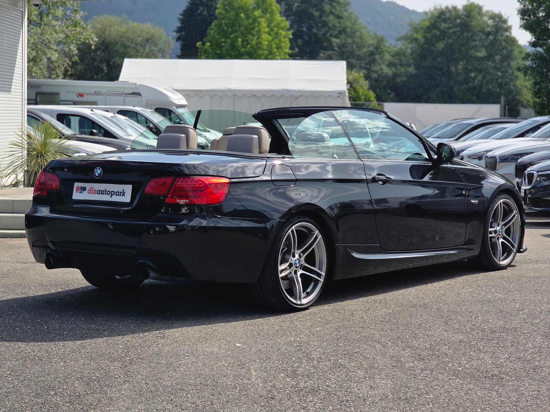 BMW 335i Cabriolet DSG * CH-Fahrzeug * M-Sport * Edition *-image-6