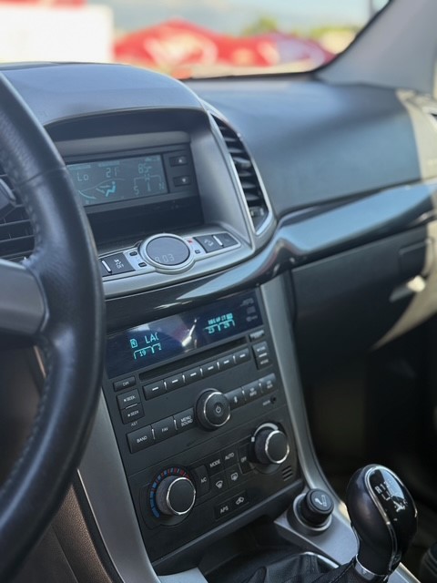CHEVROLET Captiva 2.4 LT 4WD-image-13
