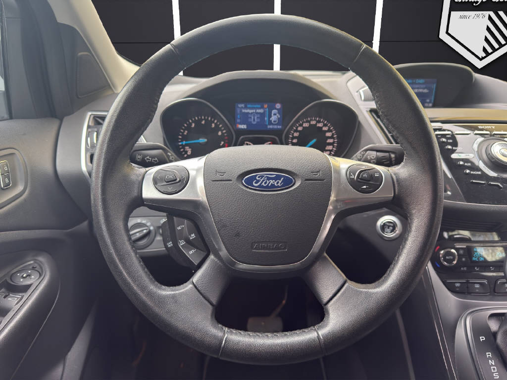 FORD Kuga 1.6 EcoB Titanium-image-13