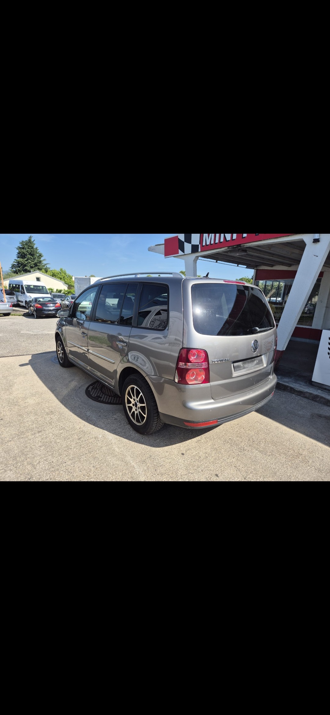 VW Touran 1.4 TSI Highline-image-3