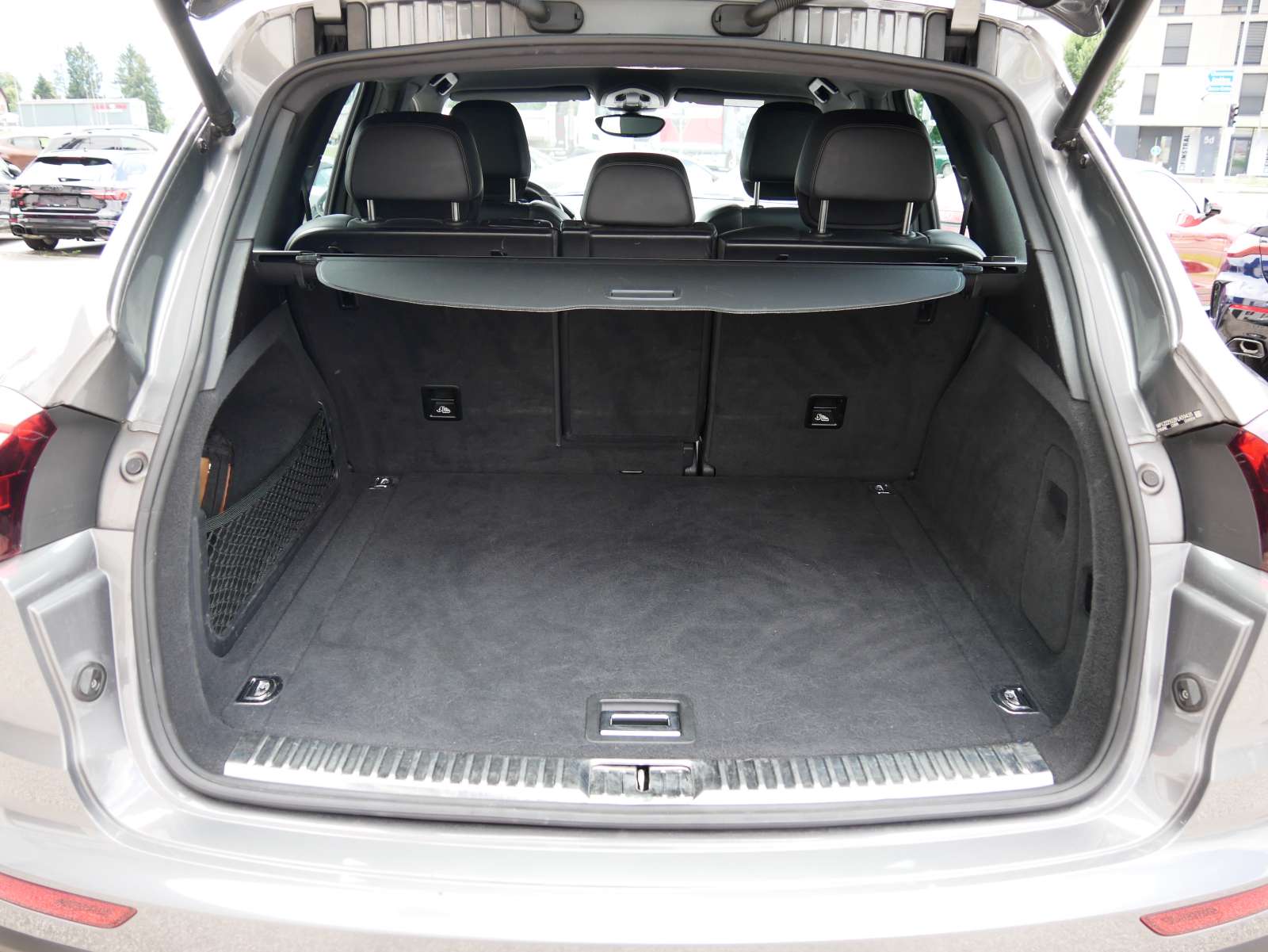 PORSCHE Cayenne S-image-14