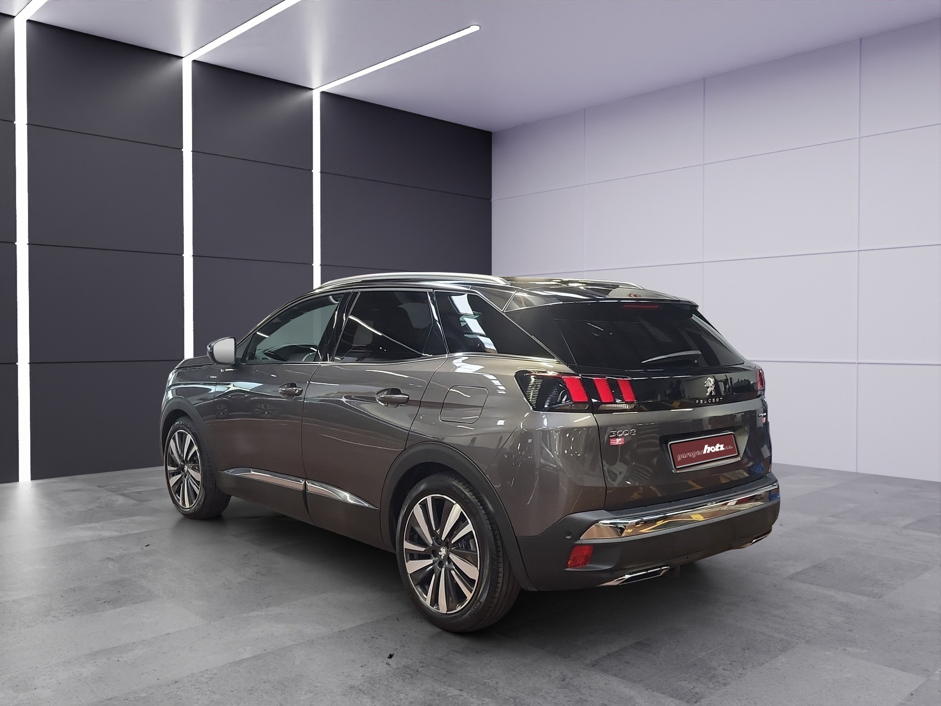 PEUGEOT 3008 1.6 Plug-in Hybrid4 GT-showroom-element-2