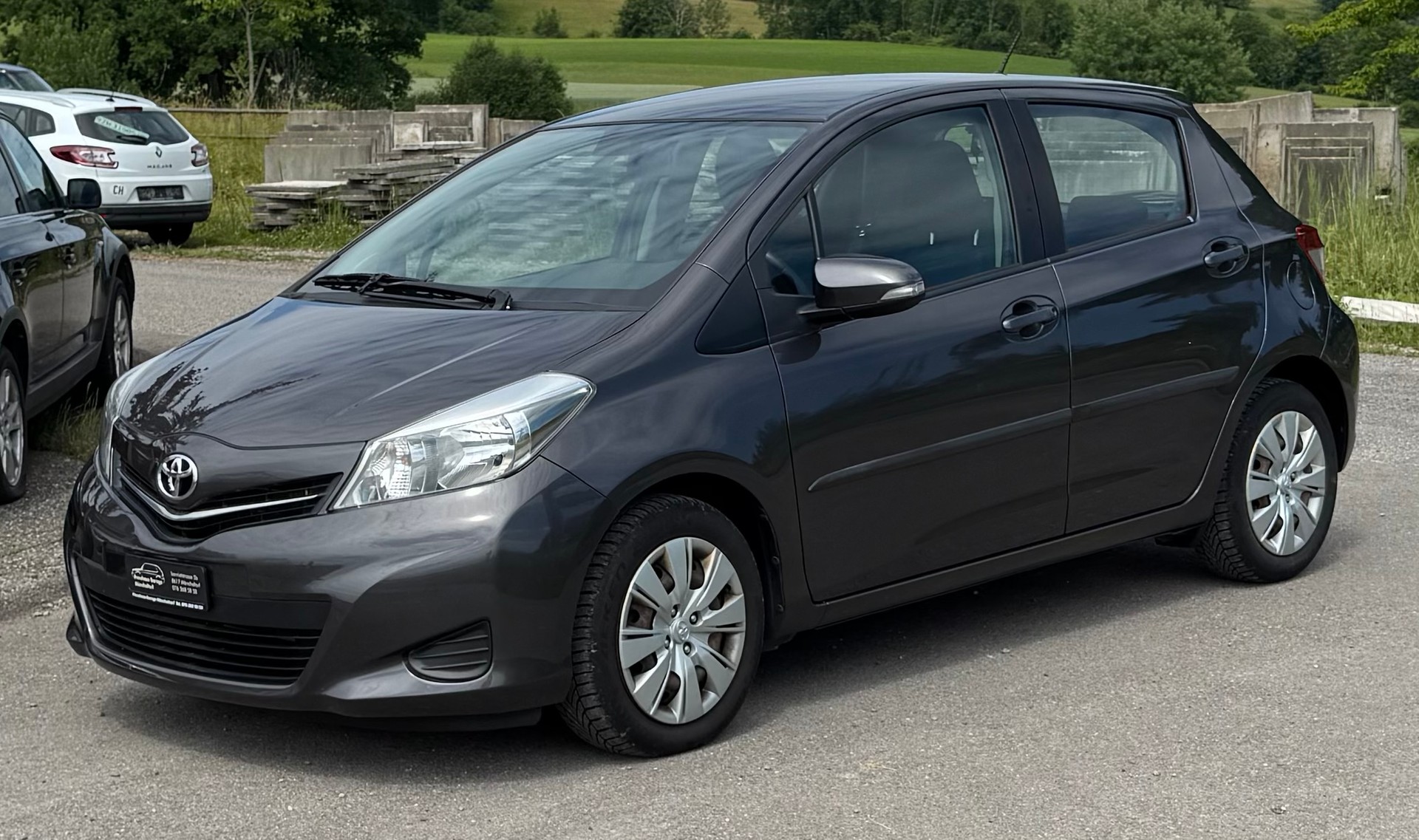 TOYOTA Yaris 1.33 Luna * Anhängerkupplung *-showroom-element-1